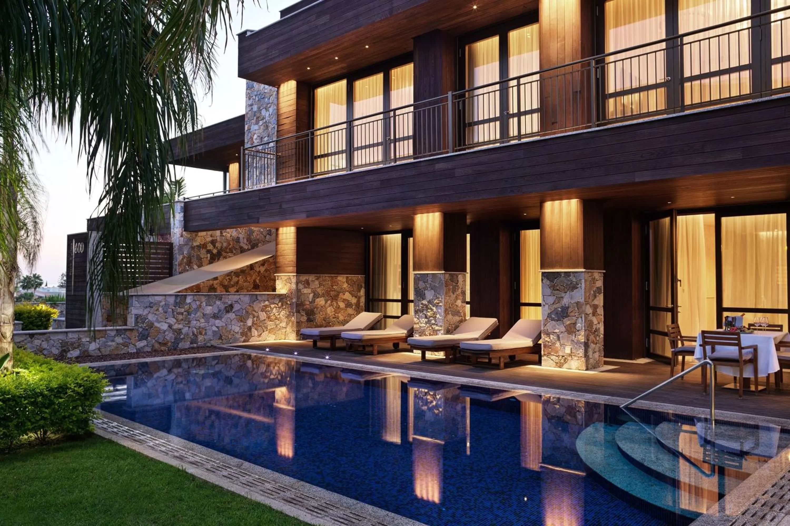 Swimming pool in Parklane, a Luxury Collection Resort & Spa, Limassol