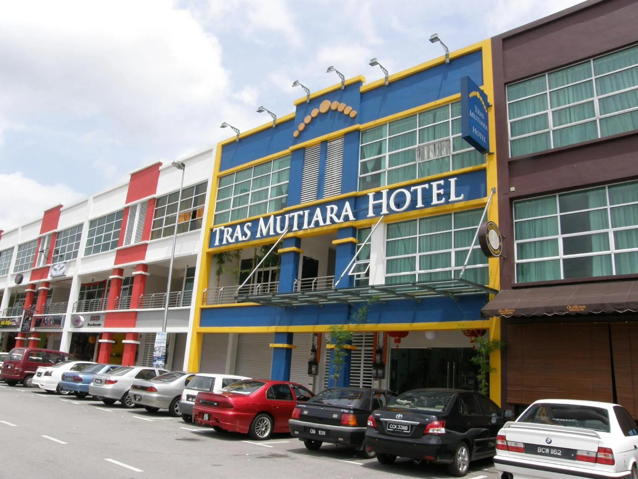 Facade/entrance in Tras Mutiara Hotel Bentong