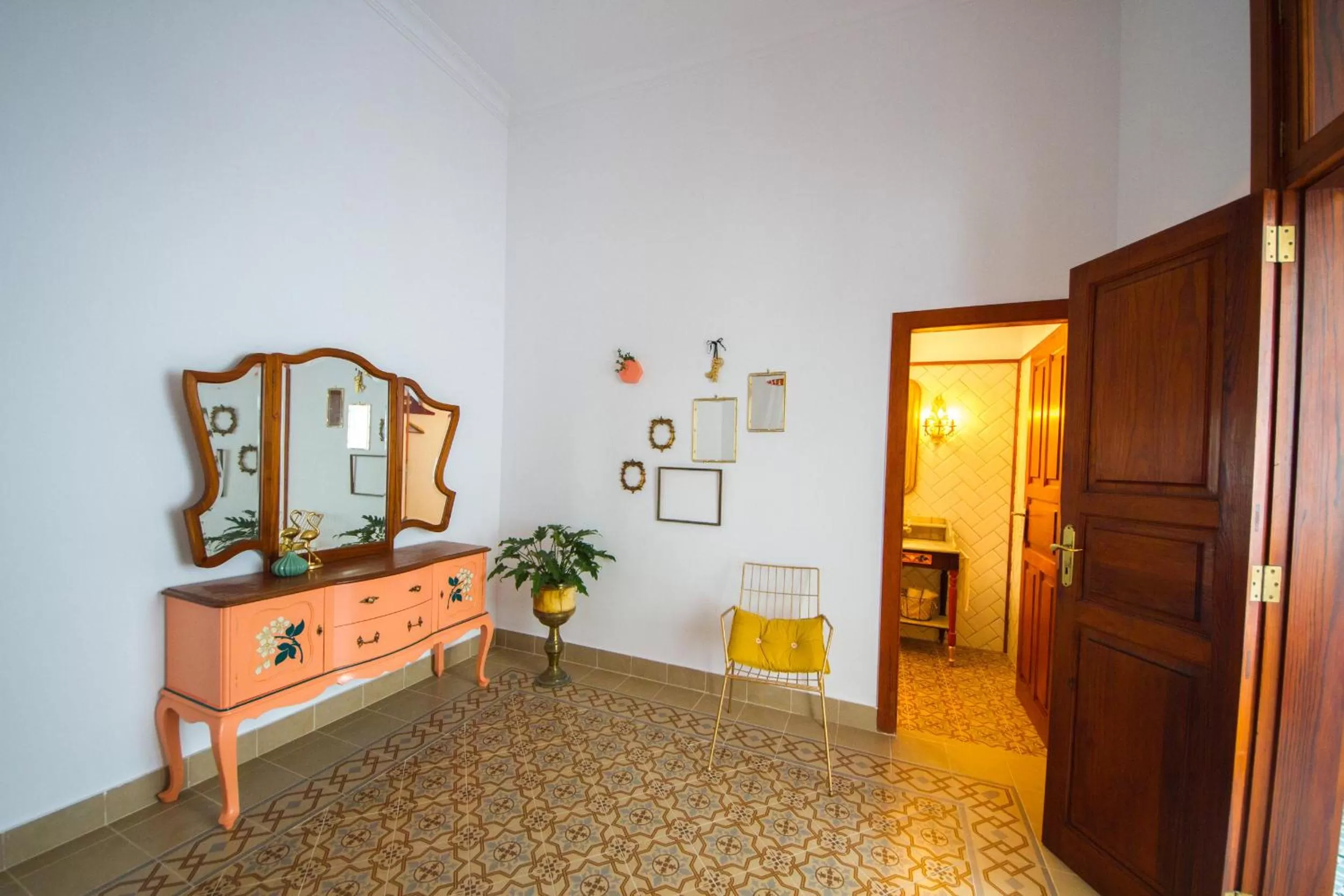 Bathroom in Aminta Home