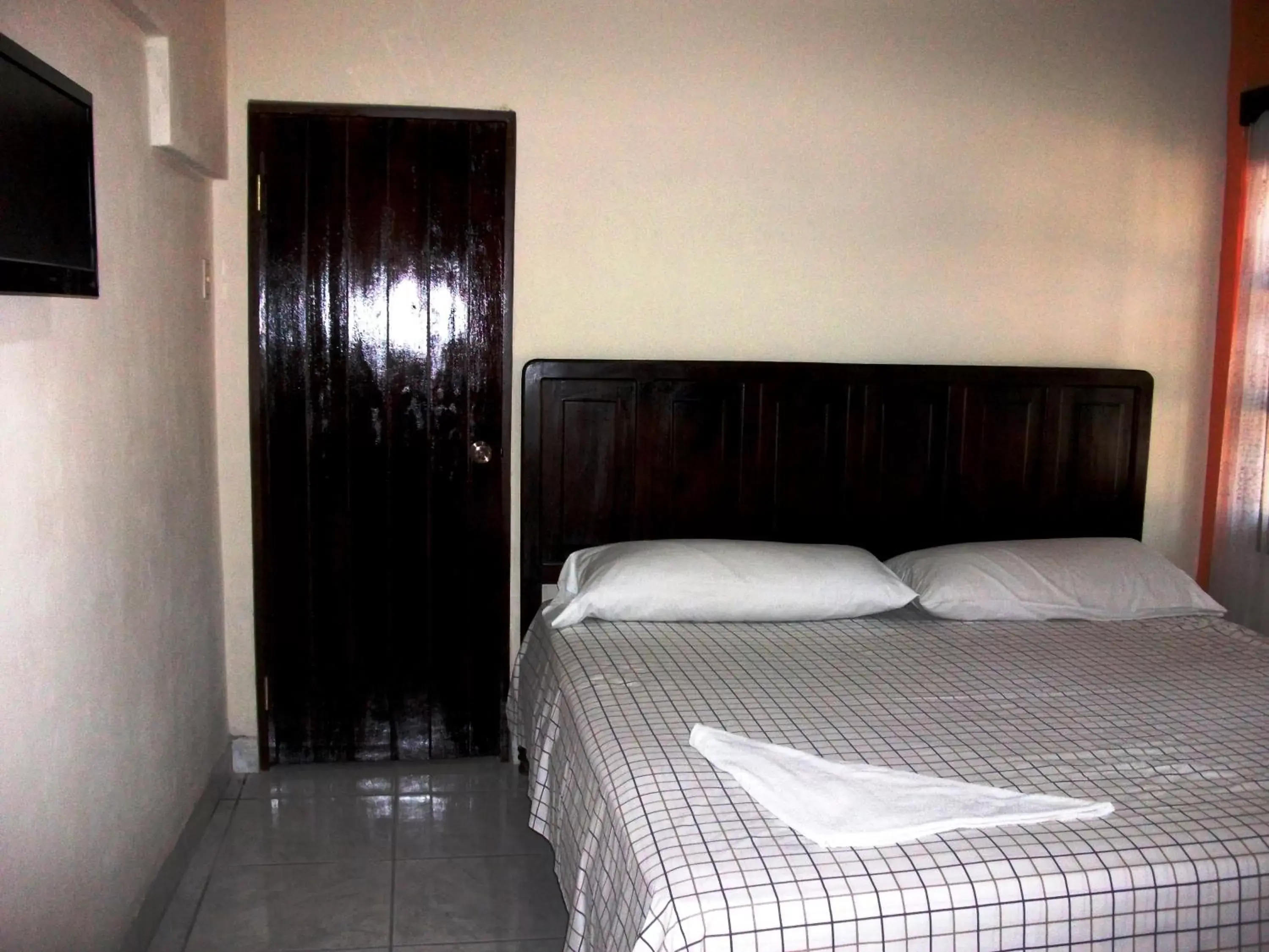 Double Room in Hotel & Hostal Yaxkin Copan Double Room in Hotel & Hostal Yaxkin Copan