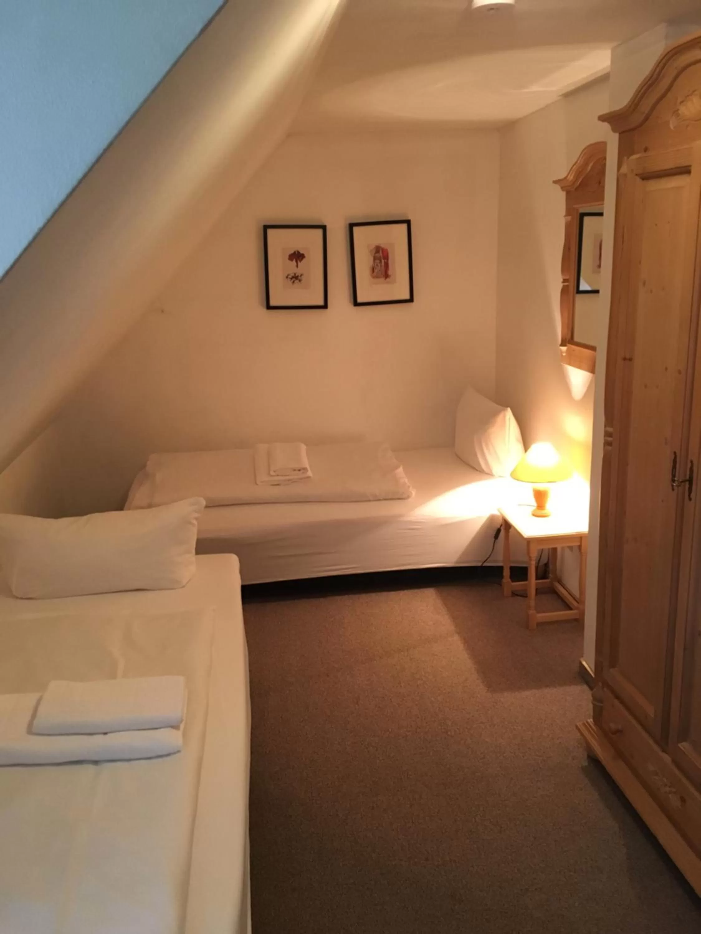 Bedroom, Bed in Kloster Hedersleben