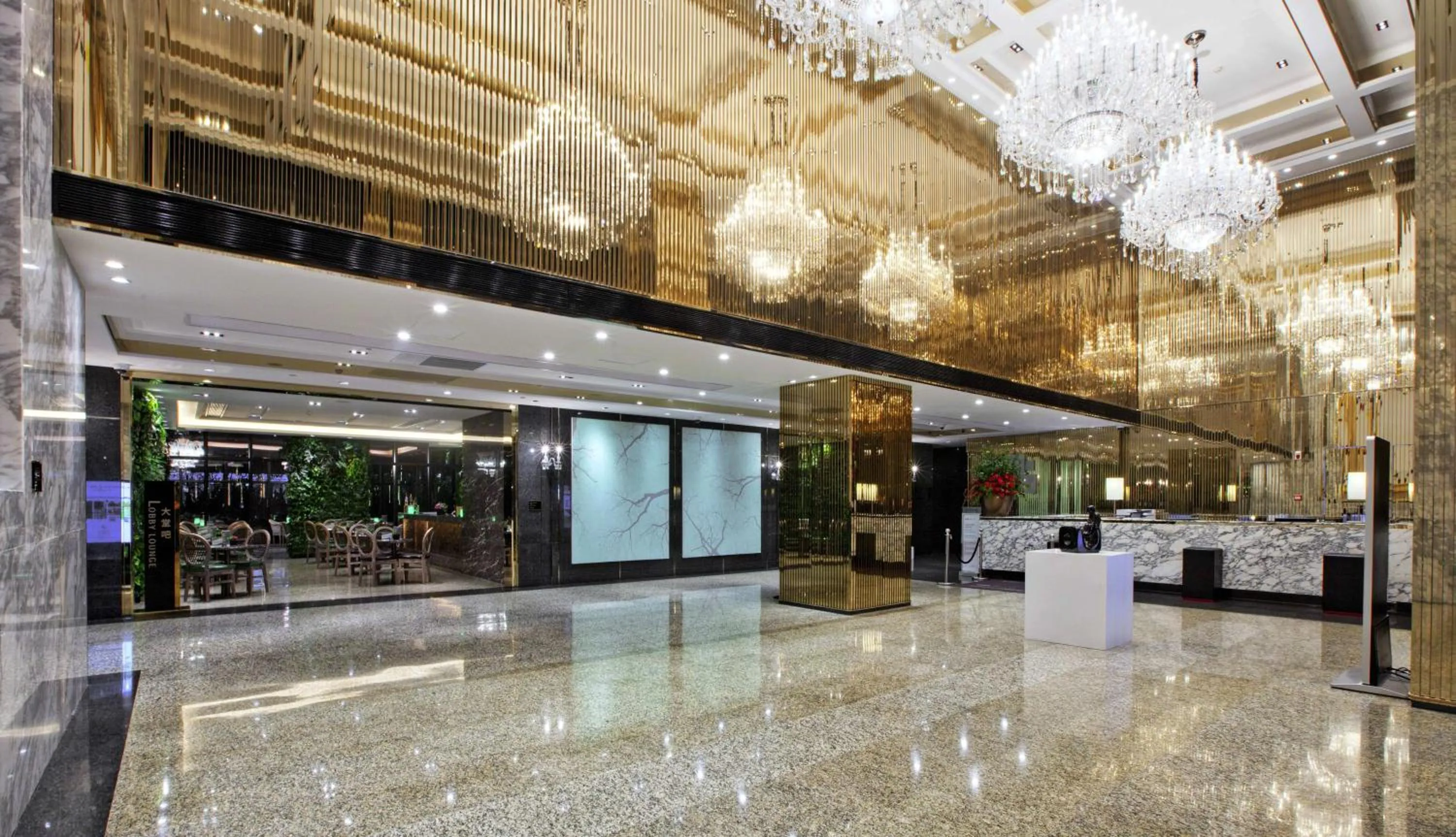 Property building in Crowne Plaza Shanghai Jinshan by IHG