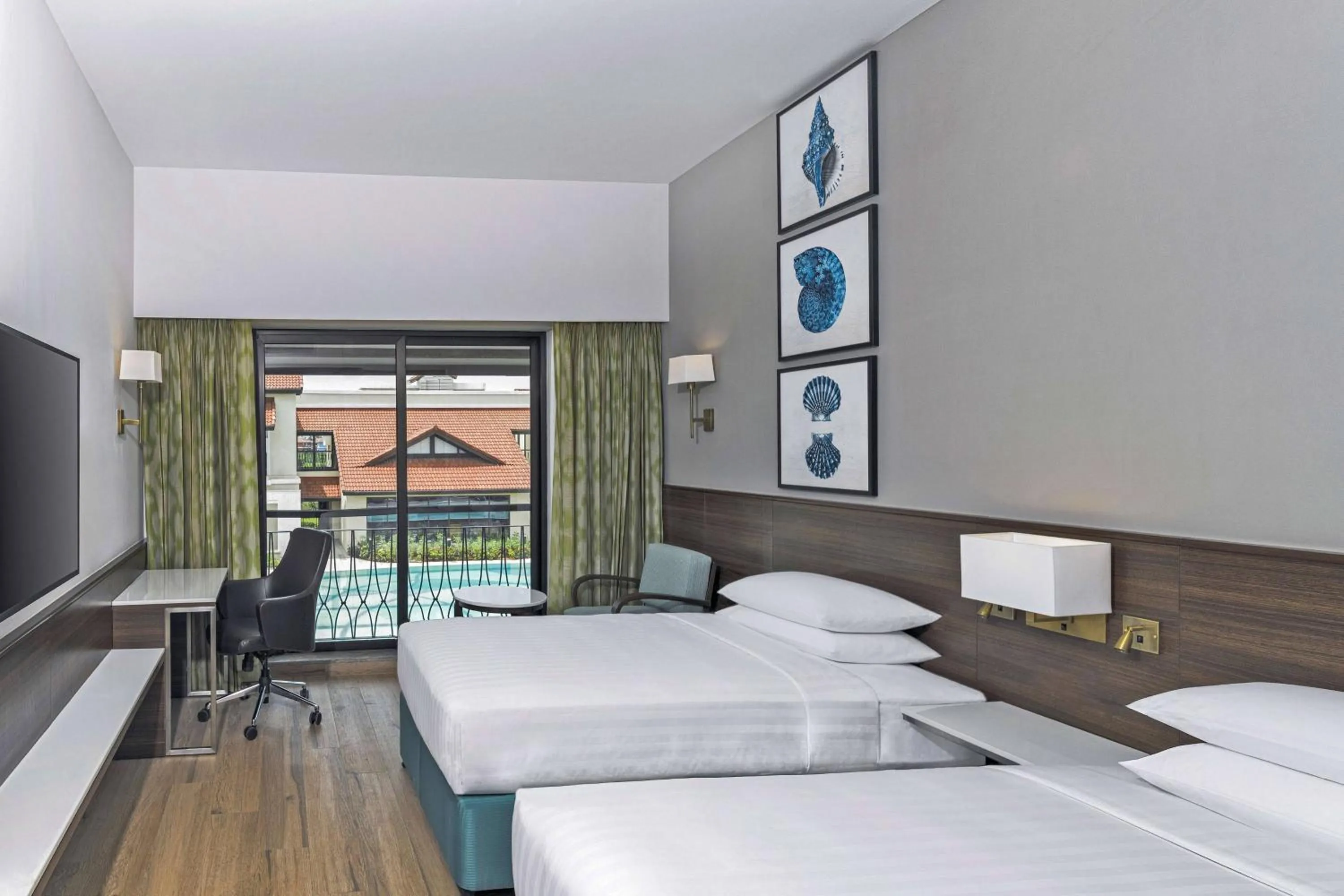 Swimming pool, Bed in Fairfield by Marriott Goa Benaulim