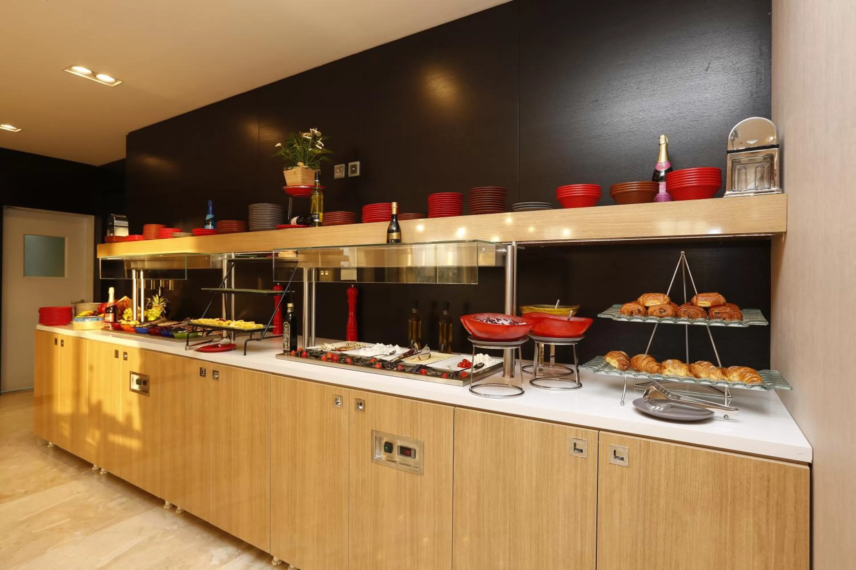 Breakfast in IntercityHotel Riyadh Malaz