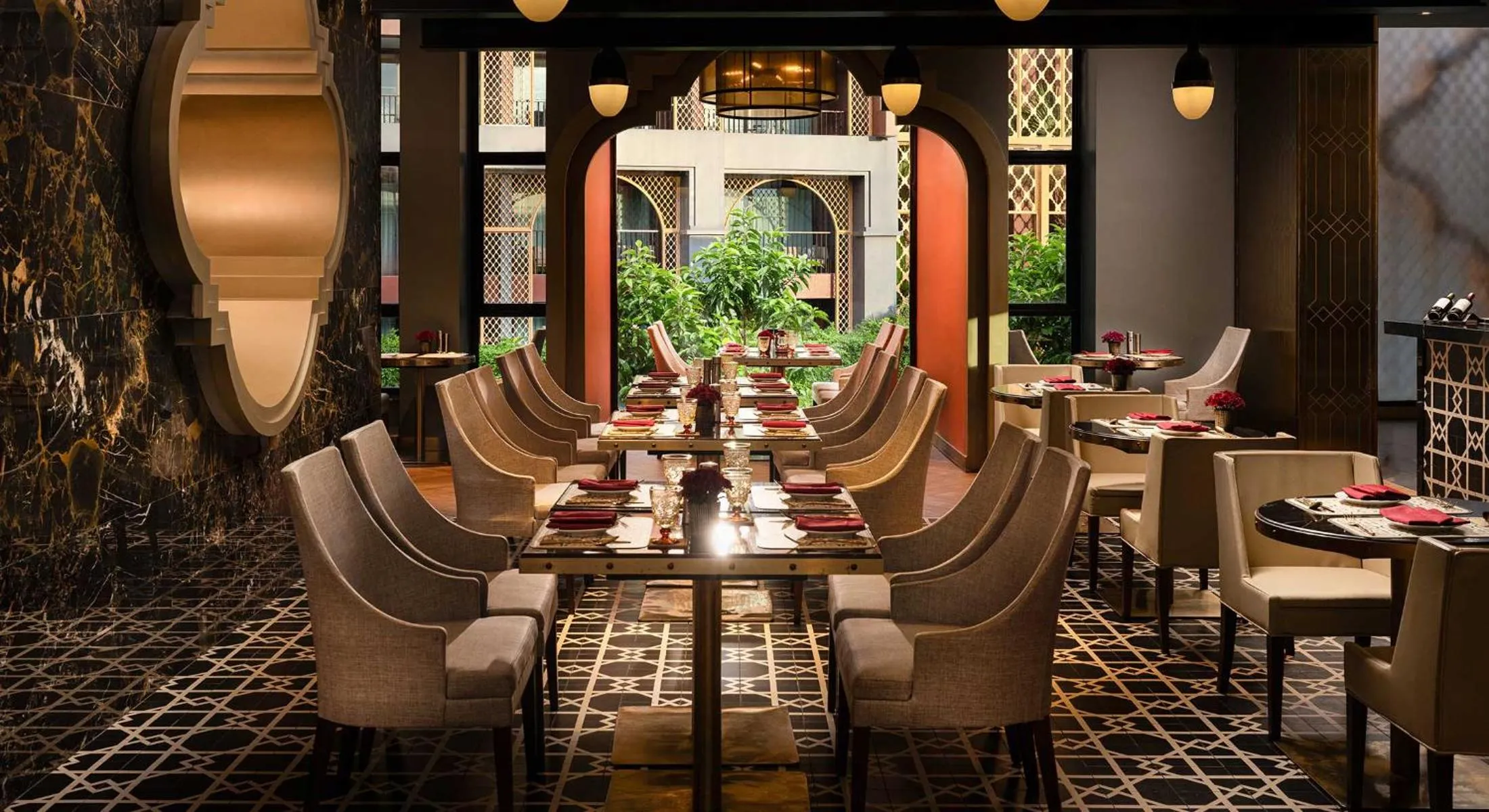 Restaurant/places to eat in Avista Grande Phuket Karon - MGallery