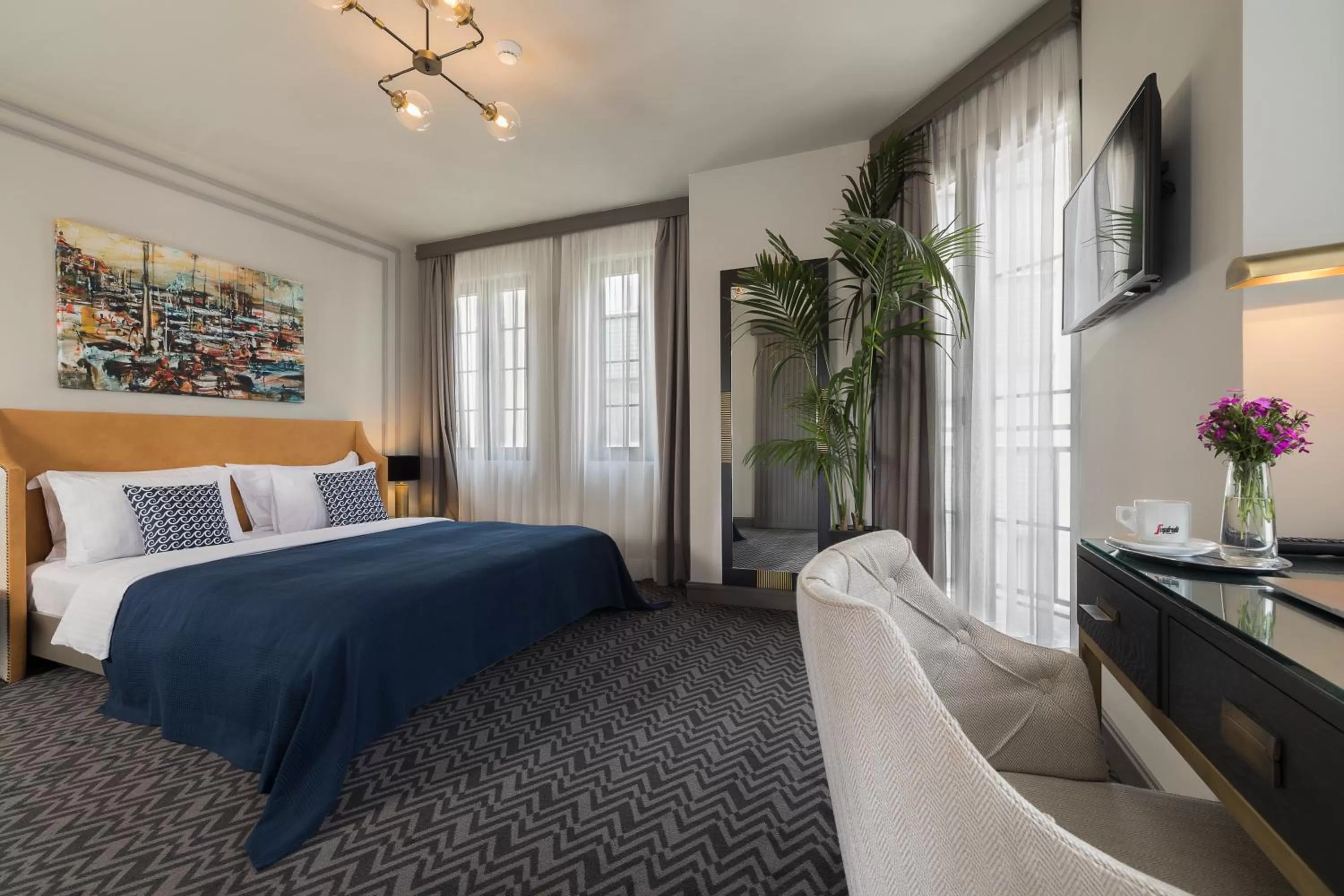 Photo of the whole room, Bed in Nabu Hotel Karaköy