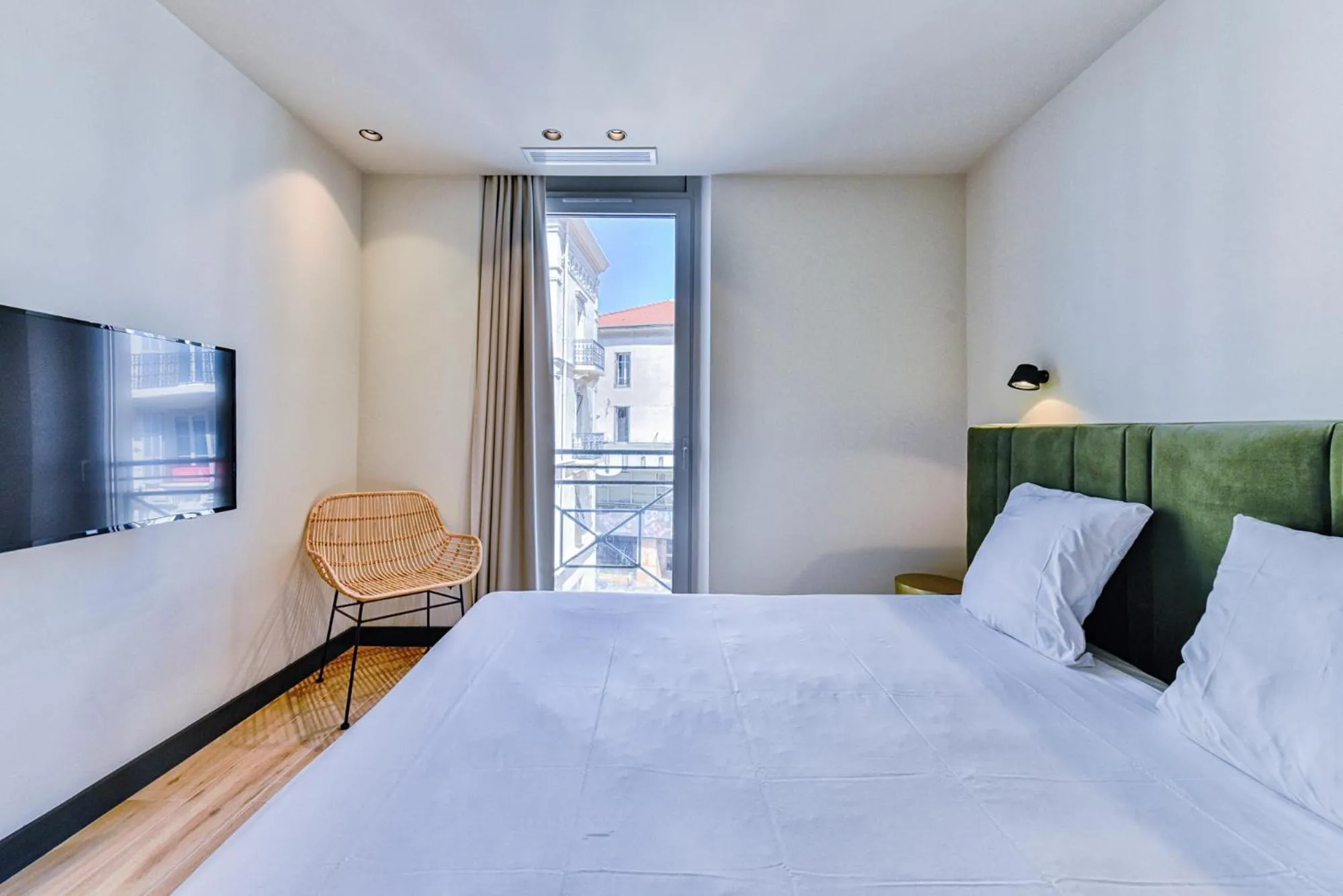 Bed in Florella Croisette Apartment