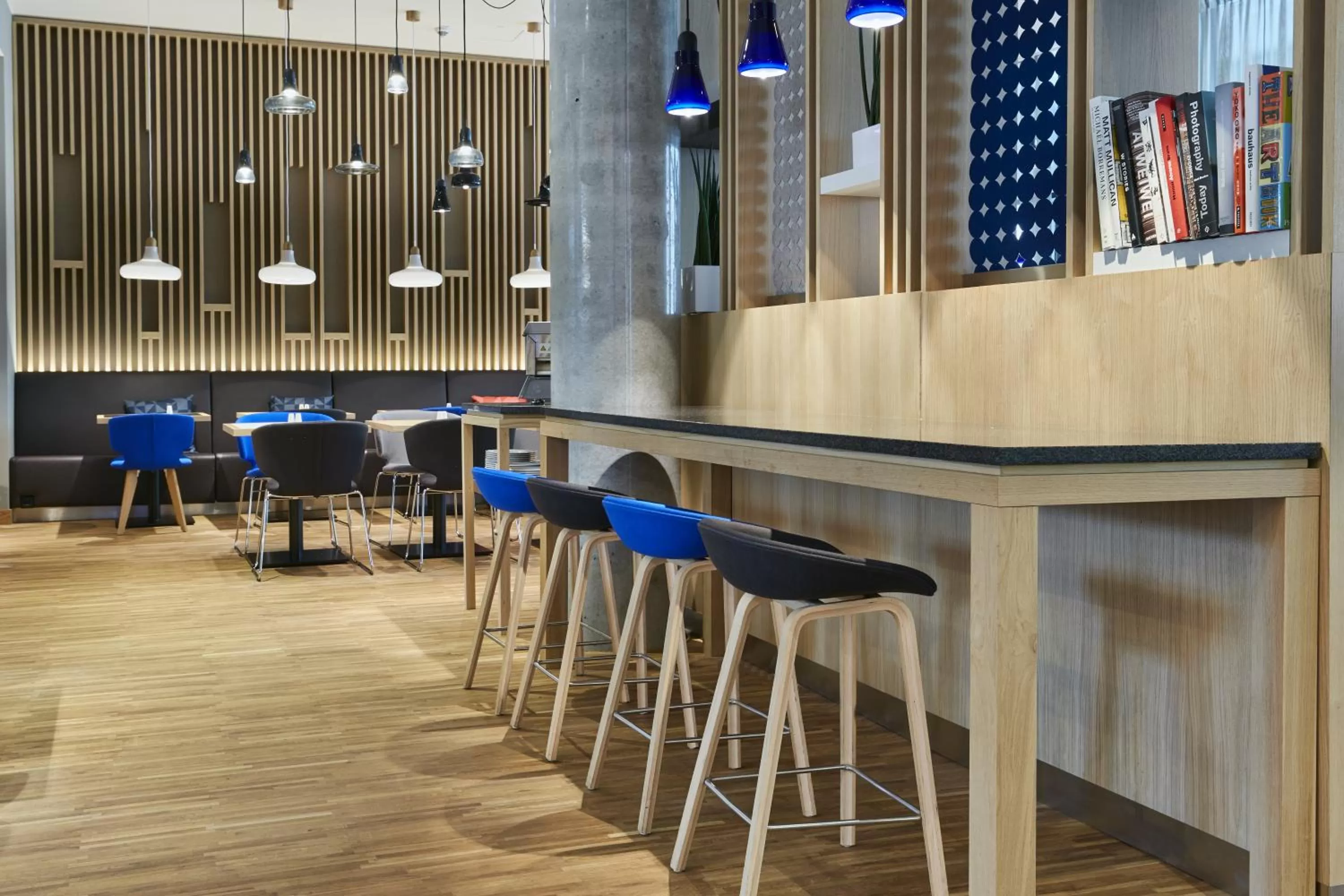 Restaurant/places to eat in Holiday Inn Express - Berlin - Alexanderplatz by IHG