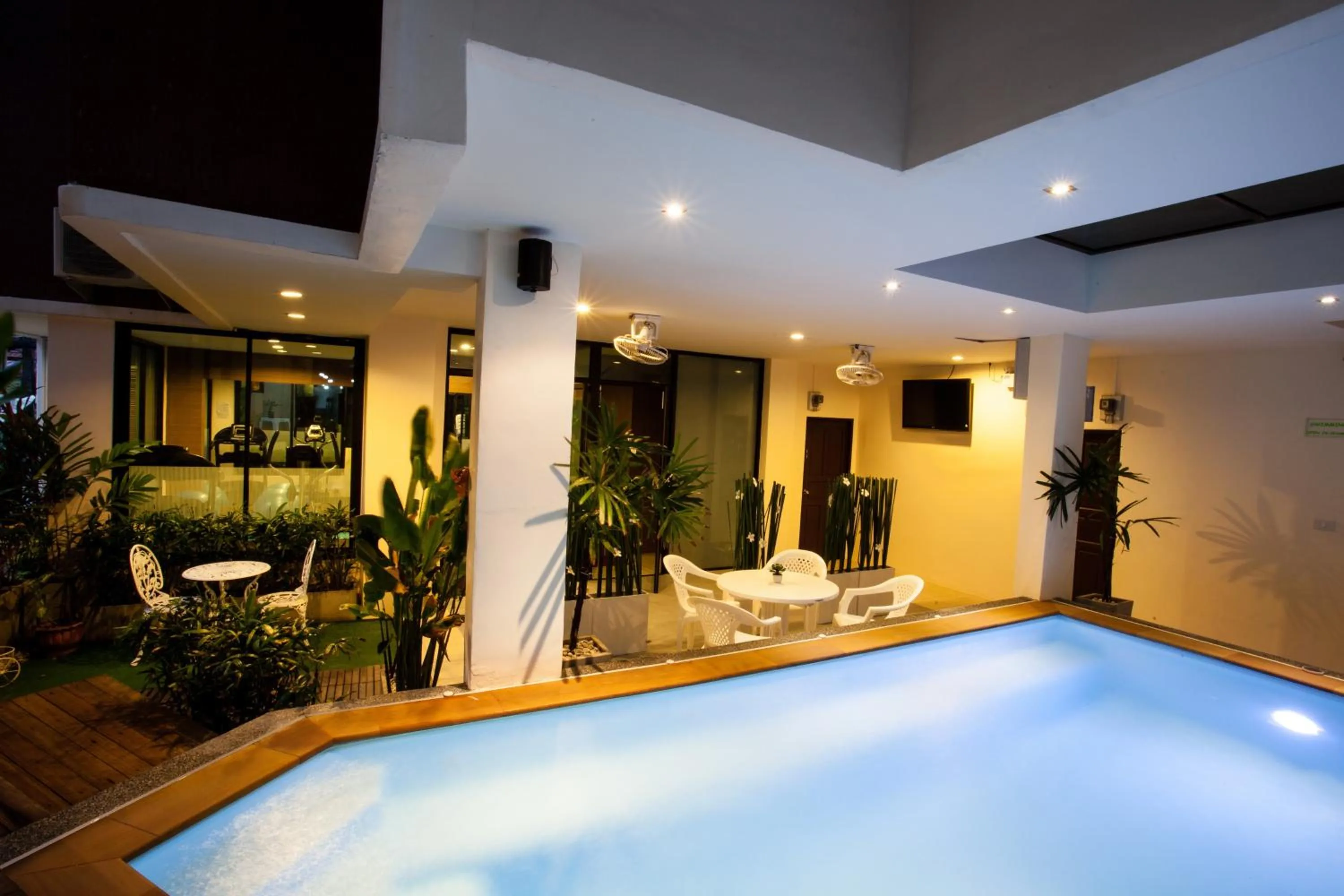 Swimming pool in The Wave Hotel Patong SHA