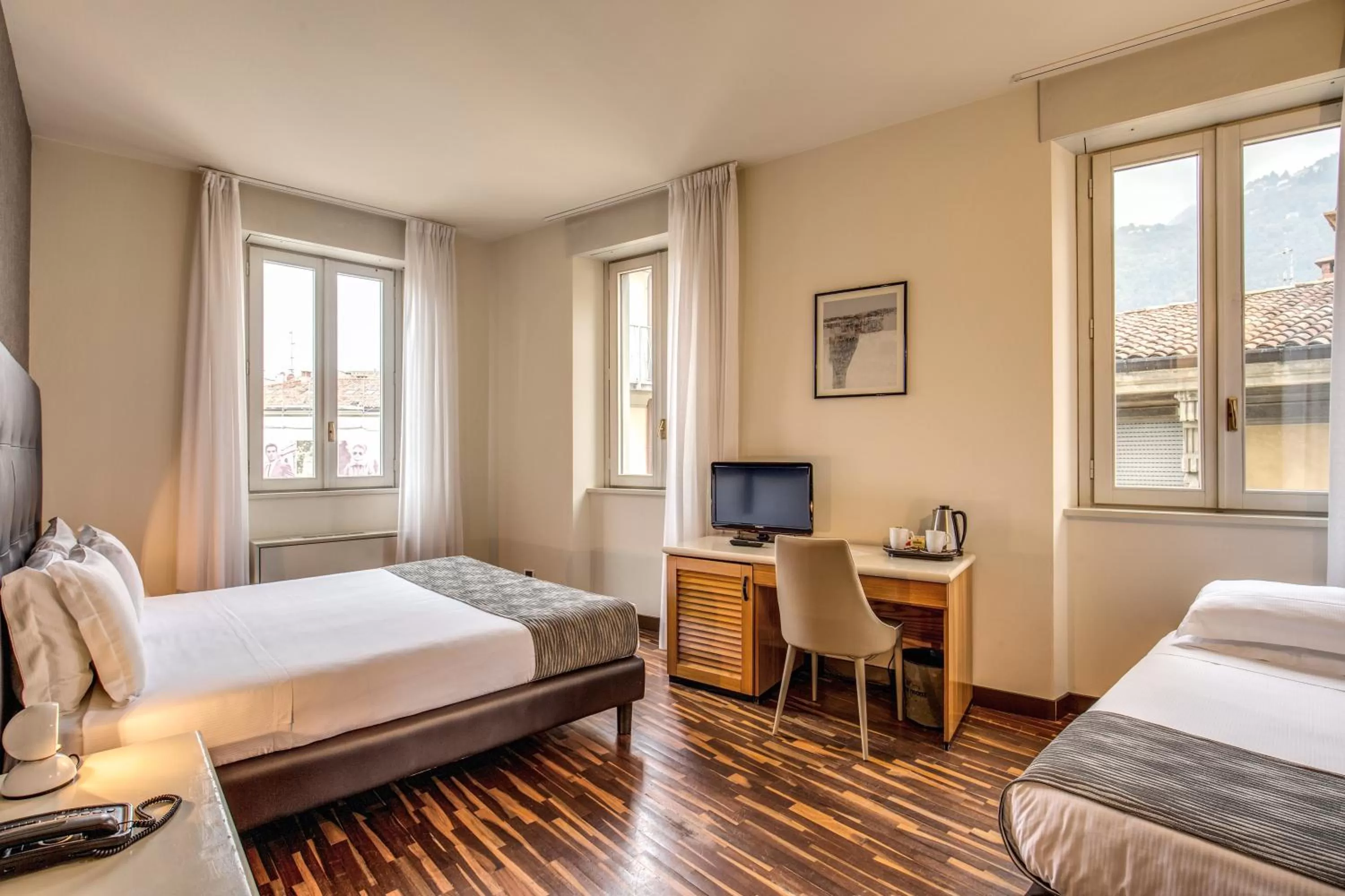 Coffee/tea facilities, Bed in Albergo Firenze