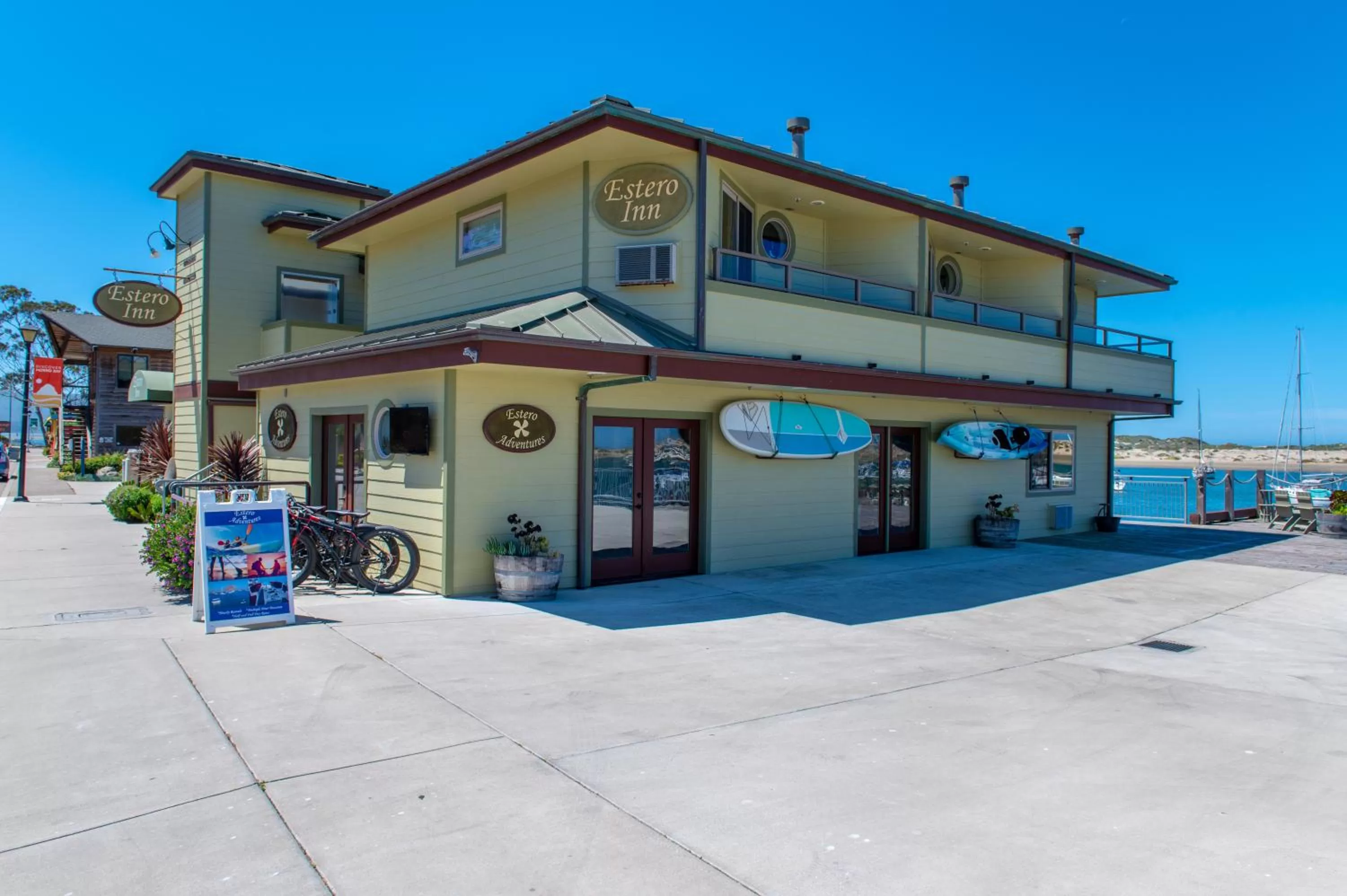Property building in Estero Inn
