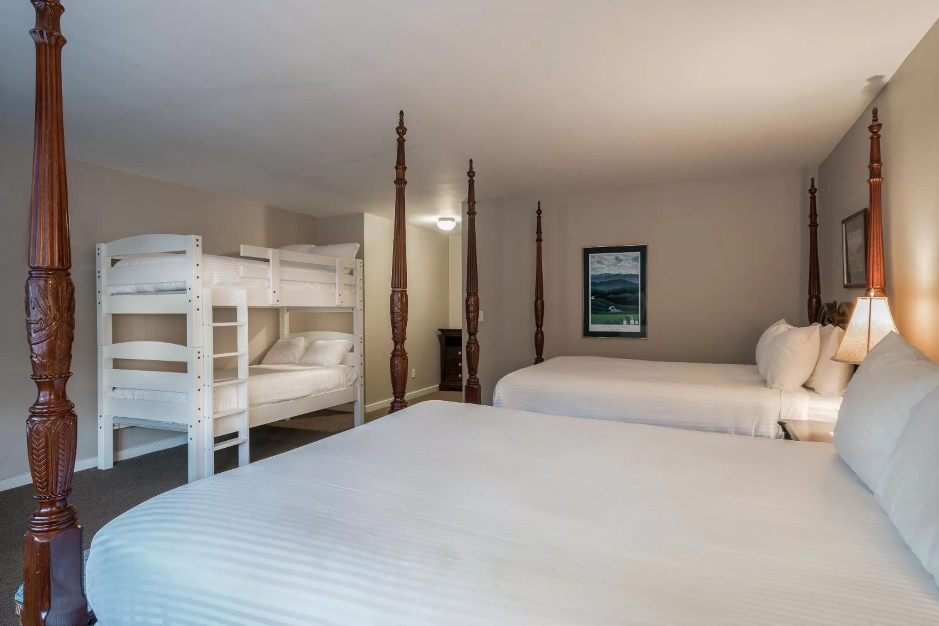 Bedroom, Bed in The Shire Woodstock