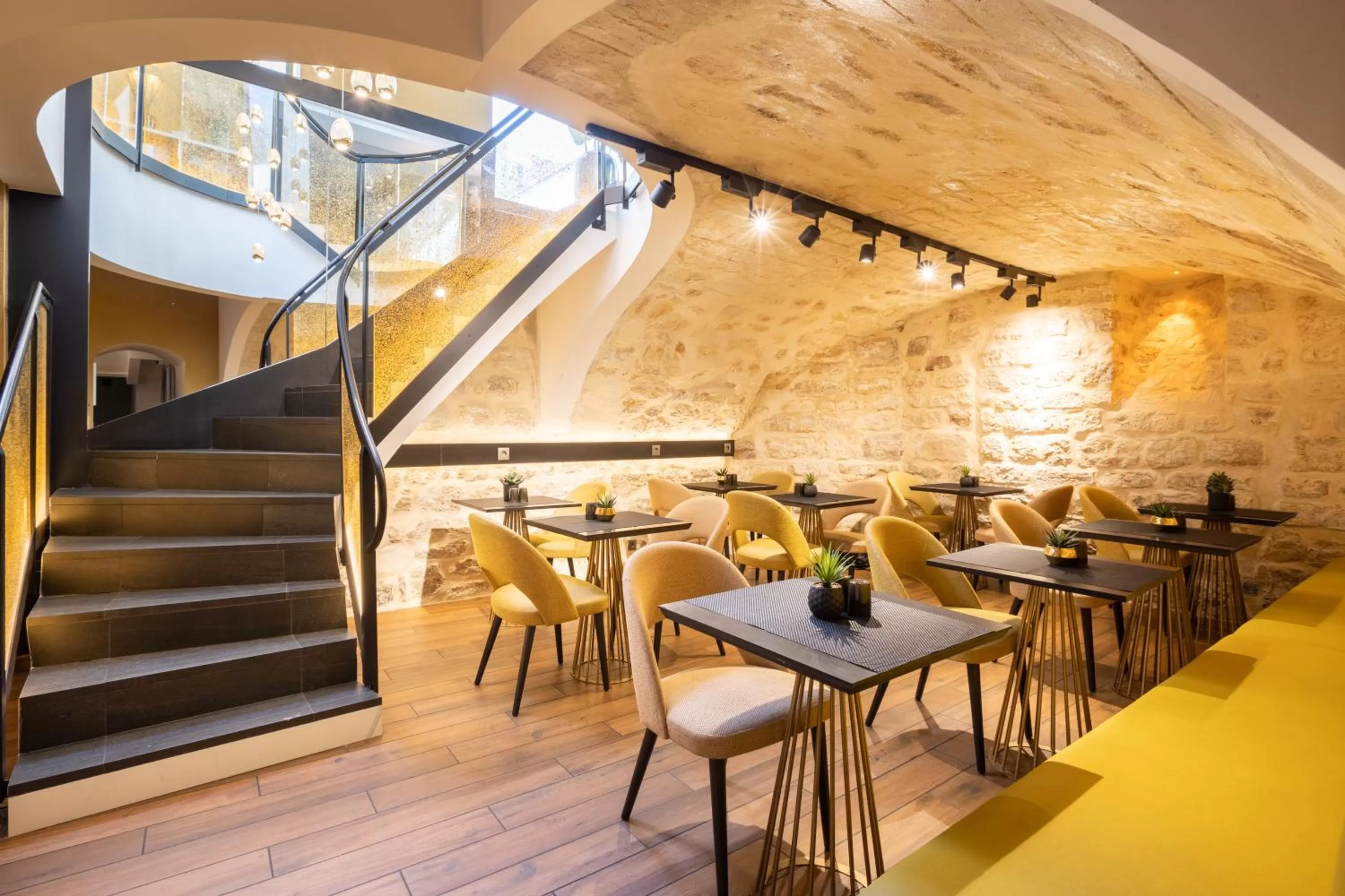 Living room in Prince Albert Lyon Bercy