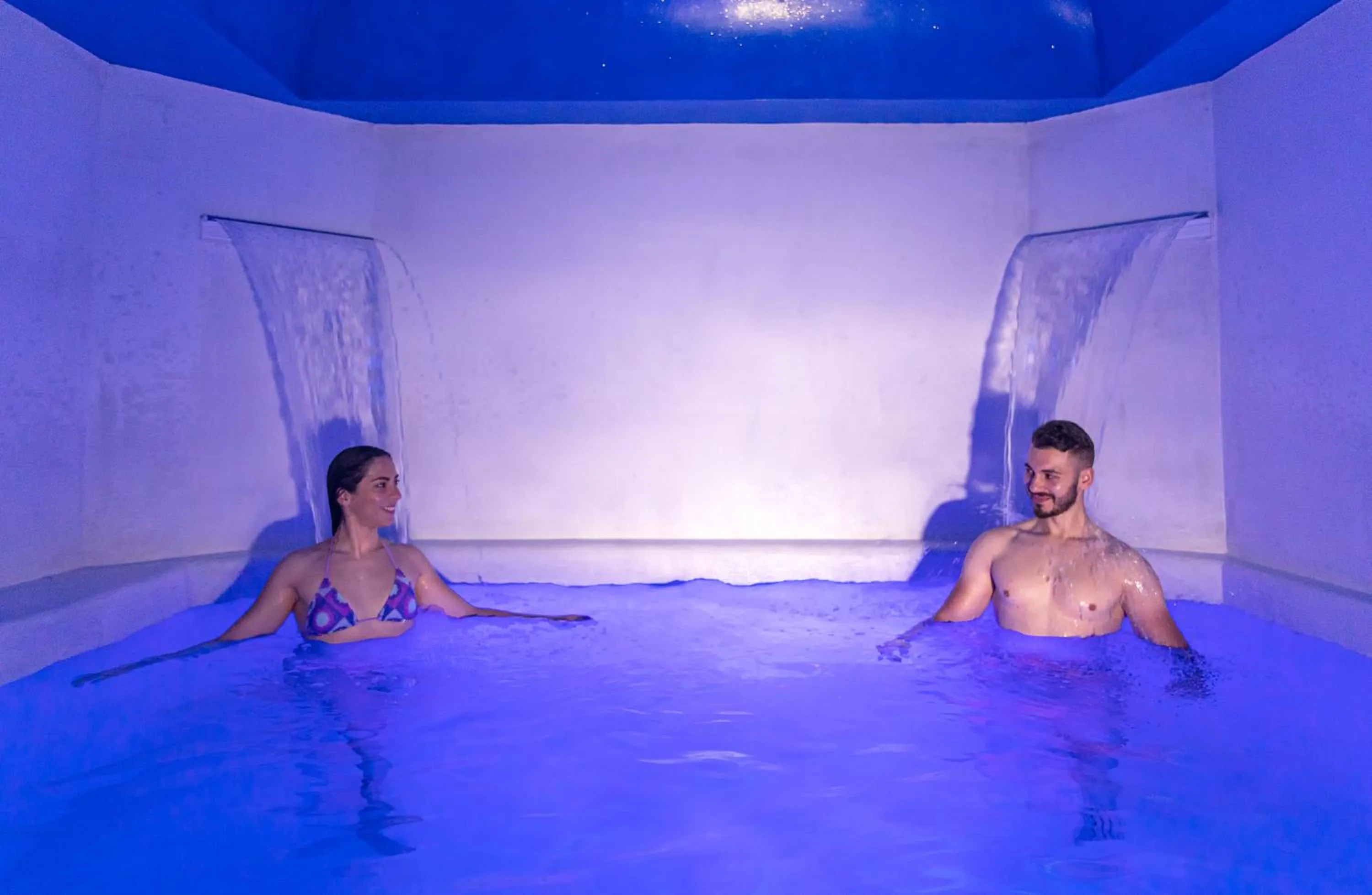 Swimming pool in Royal Sunset Hotel