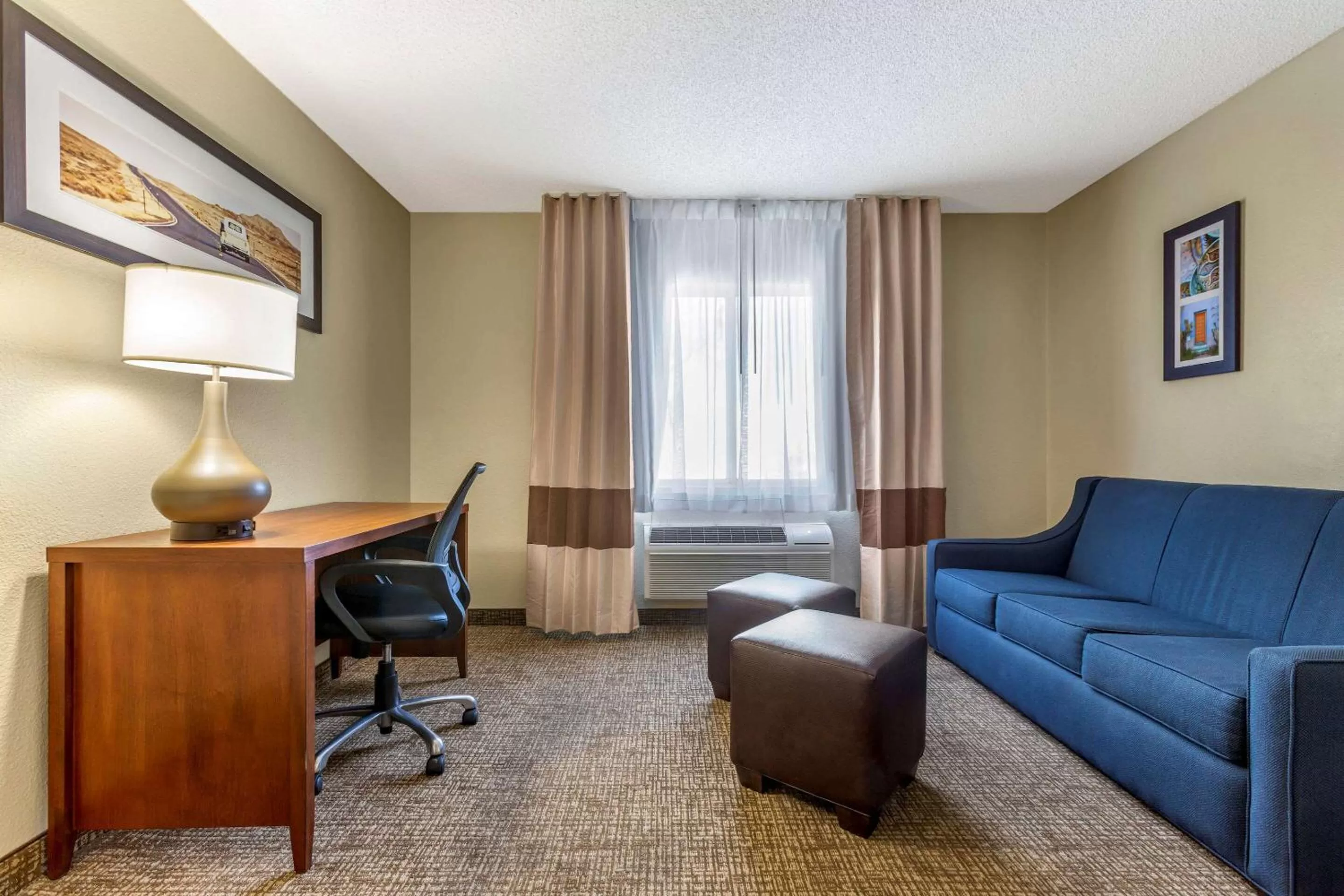 Photo of the whole room in Comfort Inn & Suites Phoenix North - Deer Valley