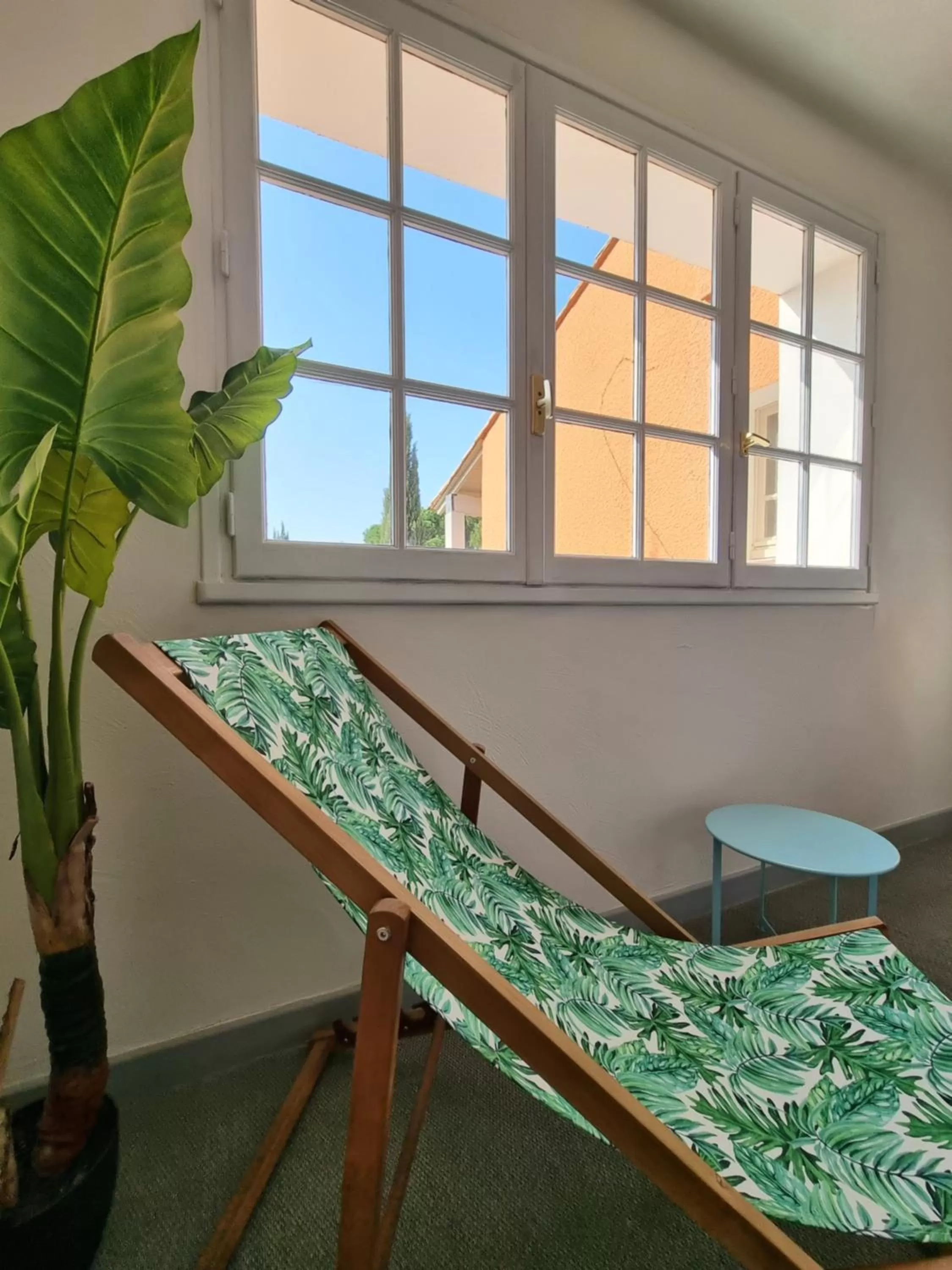 Property building in Castillon Des Baux