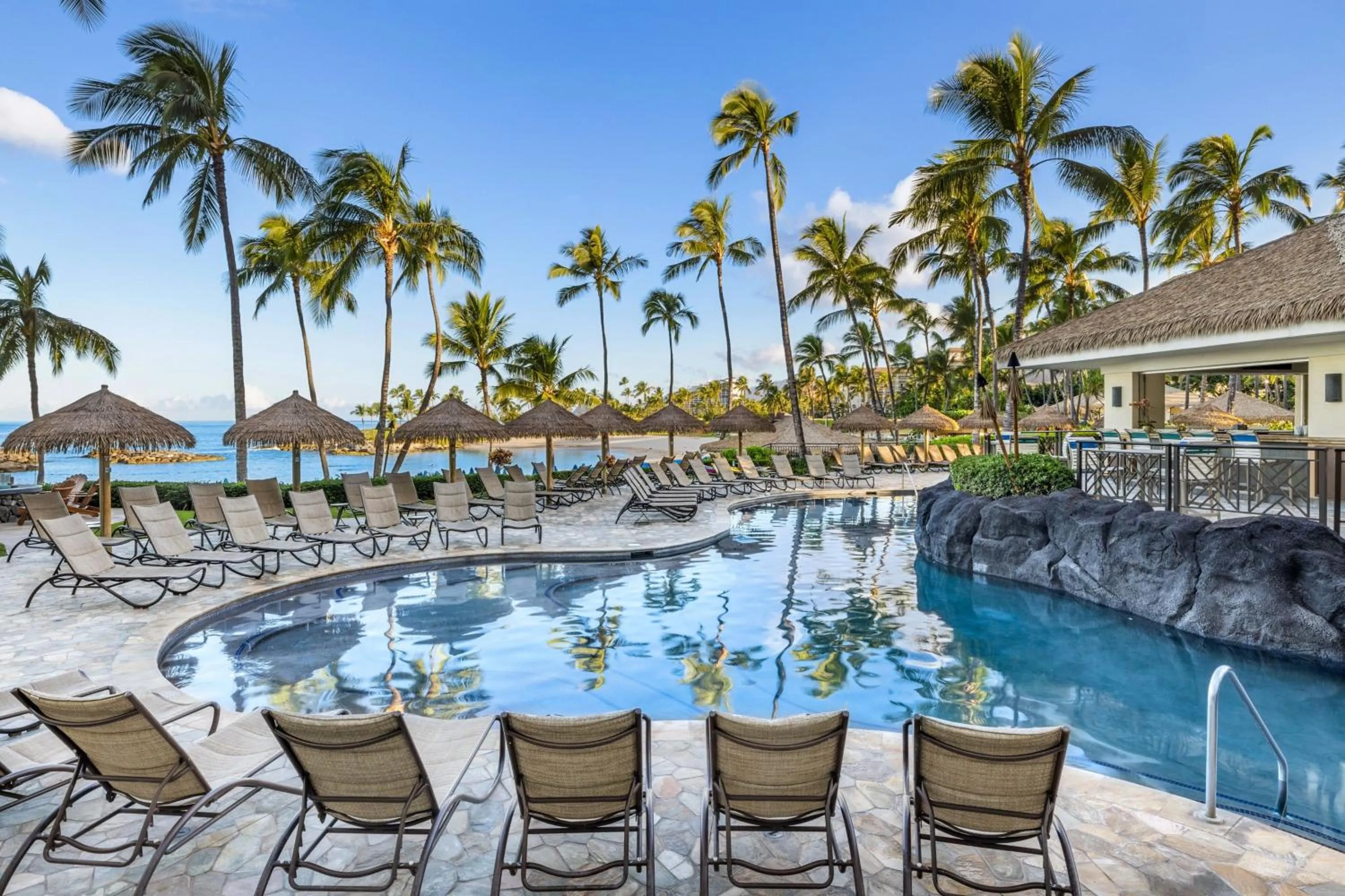 Swimming pool in Marriott's Ko Olina Beach Club