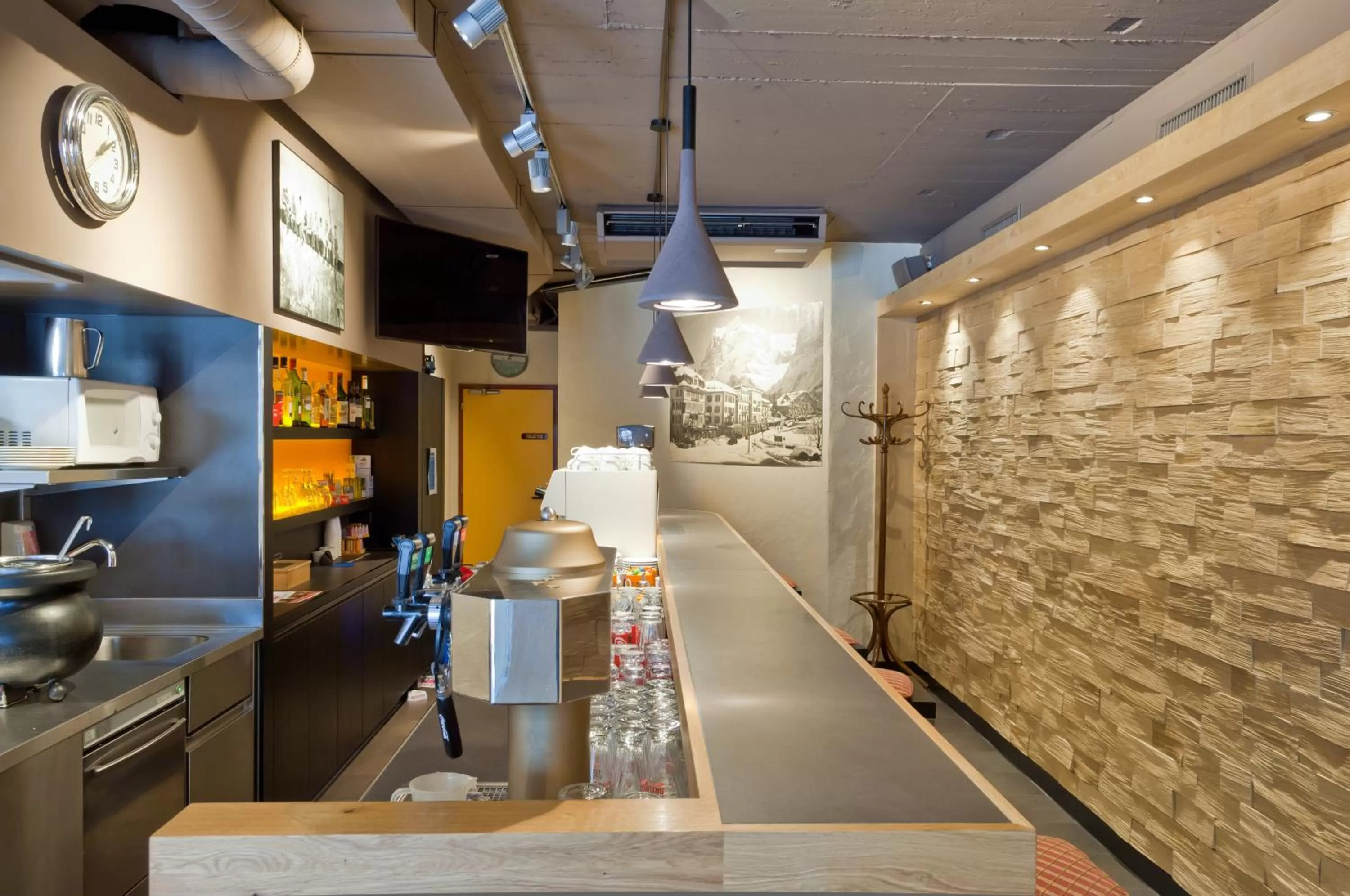 Restaurant/places to eat in Hotel Kreuz & Post Grindelwald