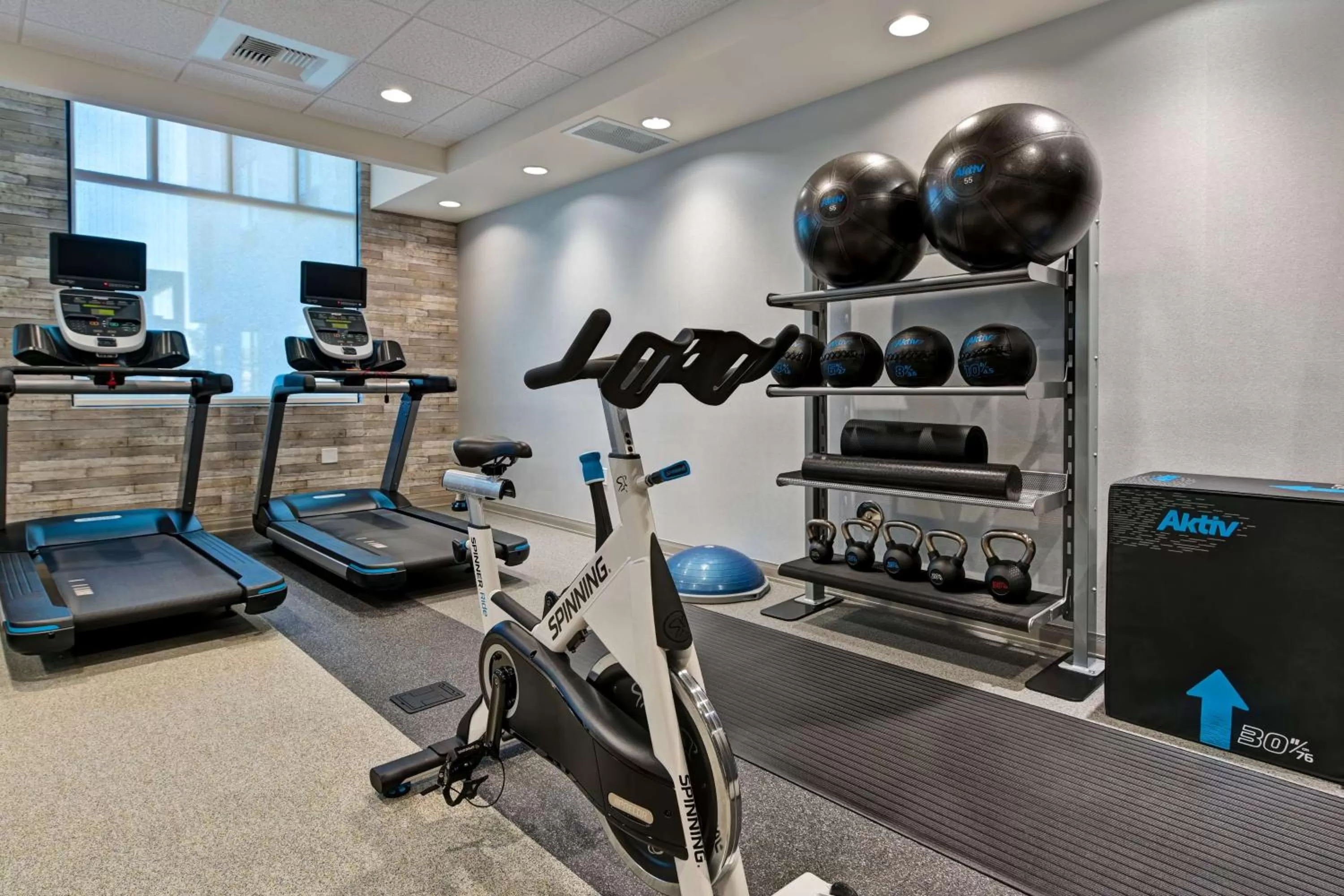 Fitness centre/facilities in Home2 Suites By Hilton Atascadero, Ca