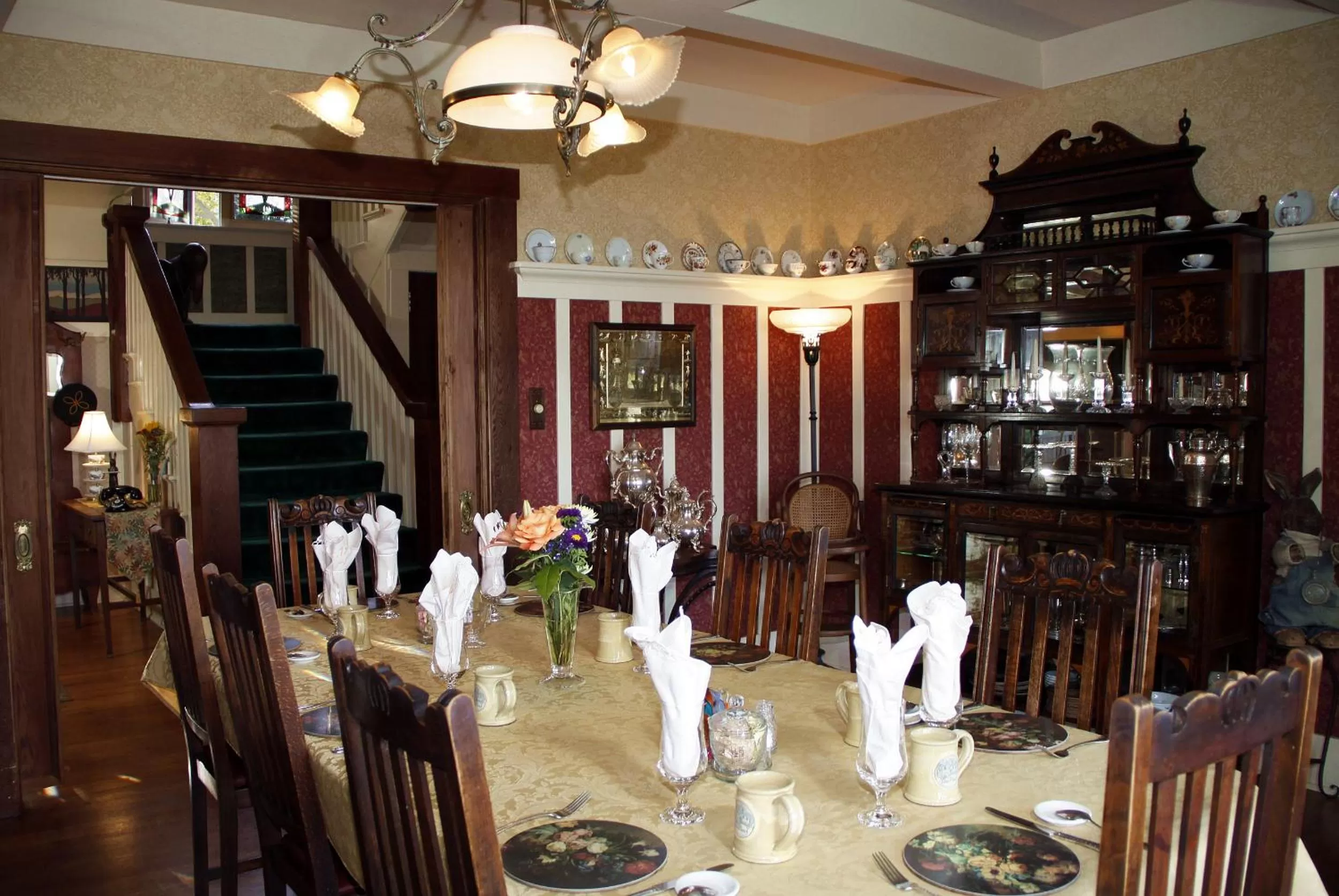 Restaurant/places to eat in The Jabberwock Bed & Breakfast