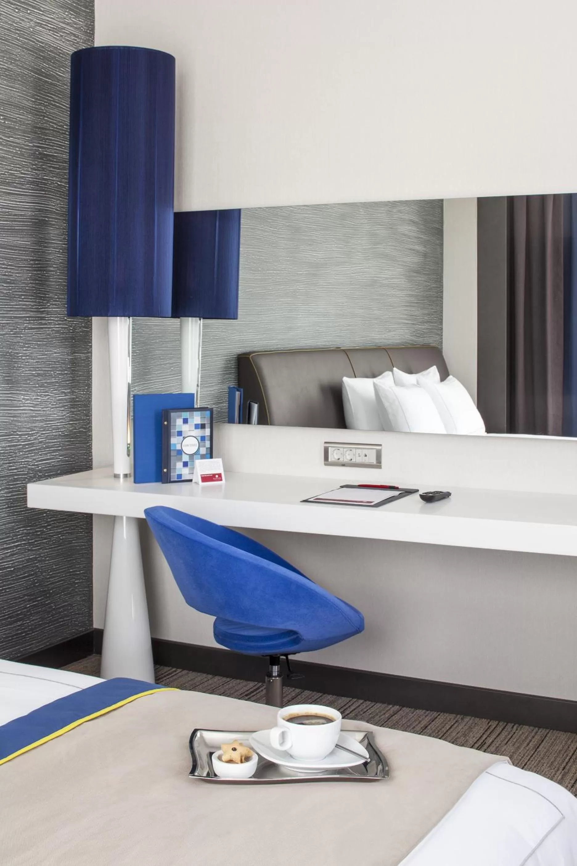 Decorative detail, Bed in Ramada Hotel & Suites by Wyndham Izmir Kemalpasa