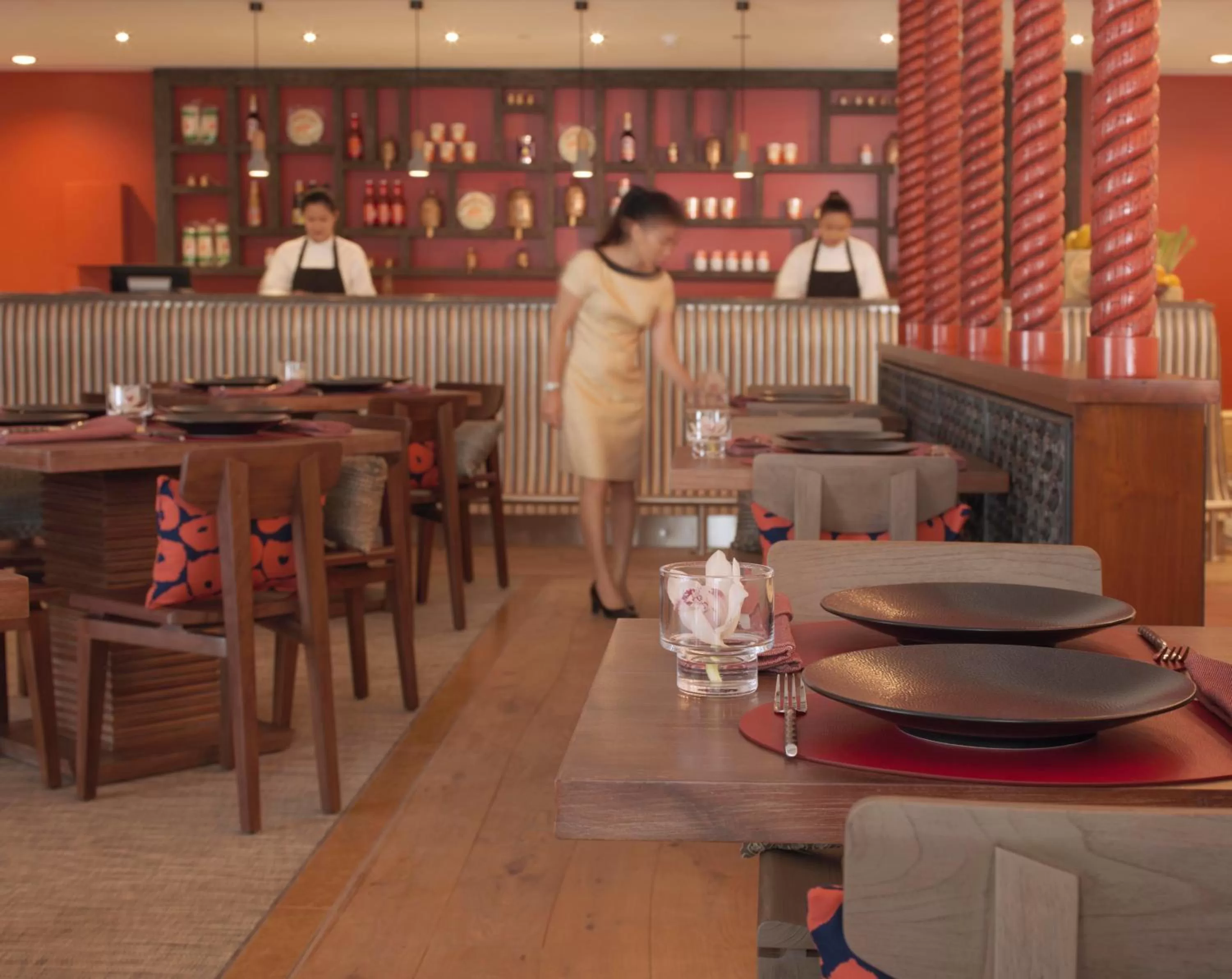 Restaurant/places to eat in Kempinski Hotel Muscat