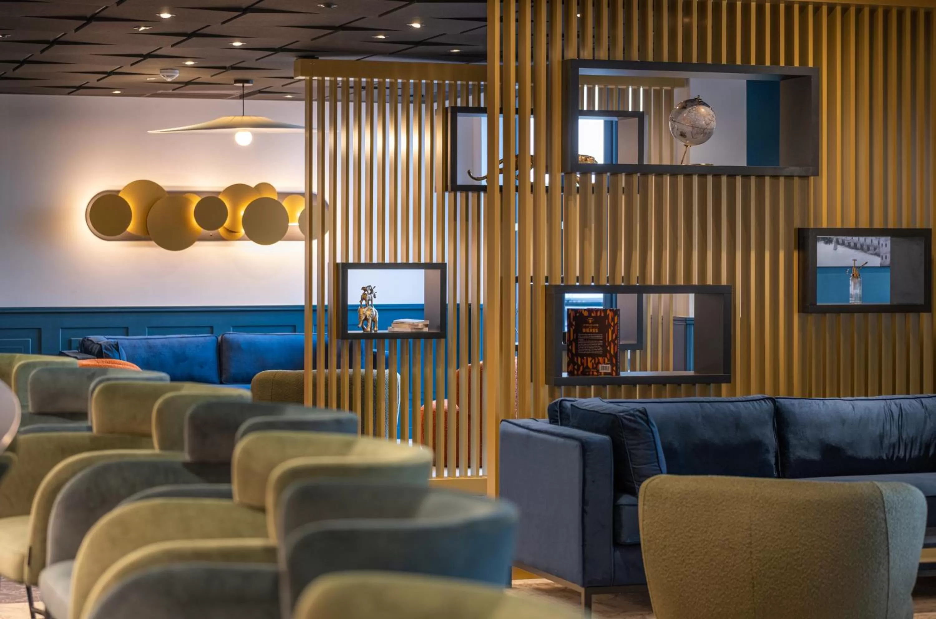 Lobby or reception in Kyriad Tours Sud - Ballan Mire