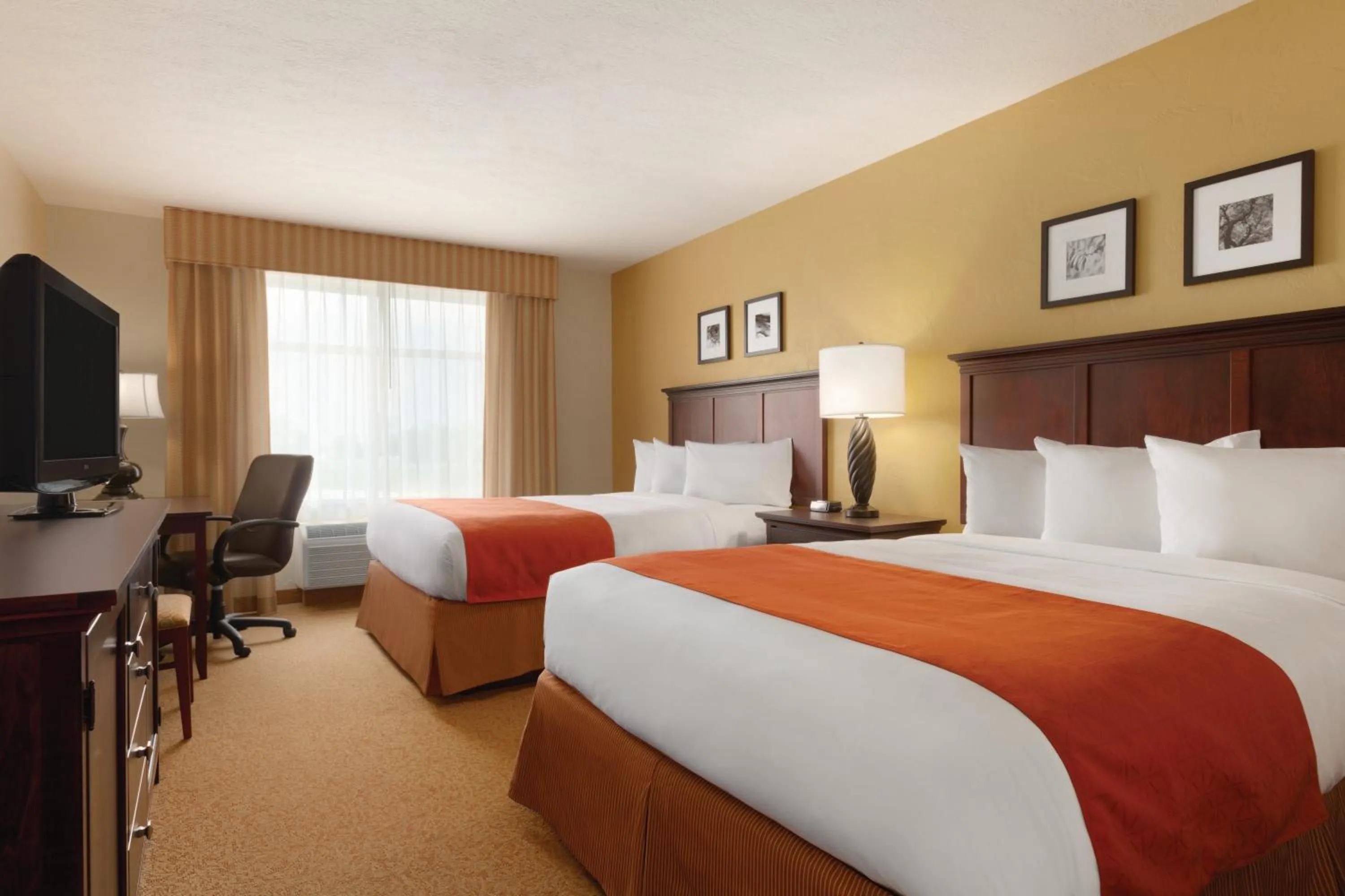 Photo of the whole room in Country Inn & Suites by Radisson, Columbia at Harbison, SC