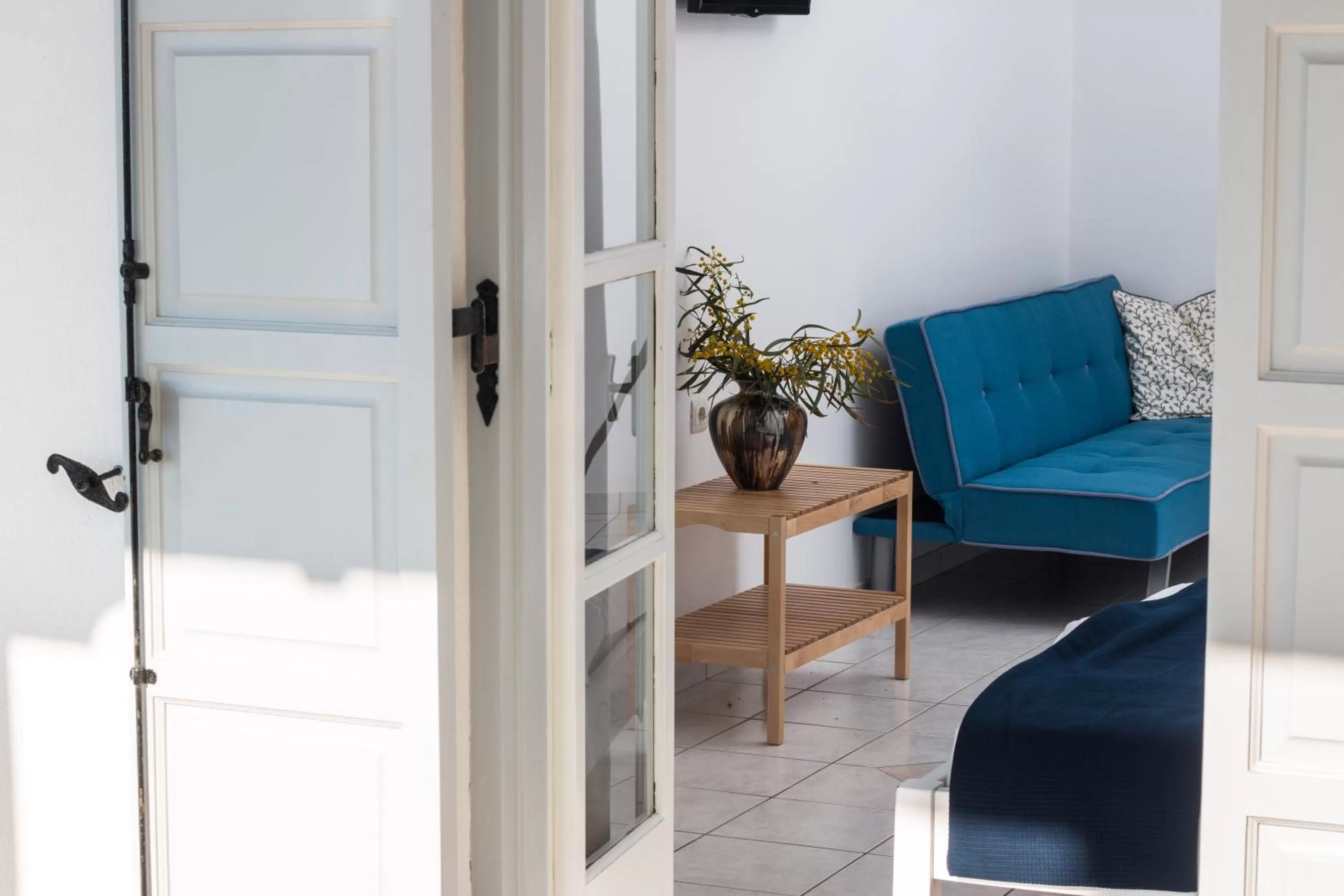 Property building in Ktima Bianco