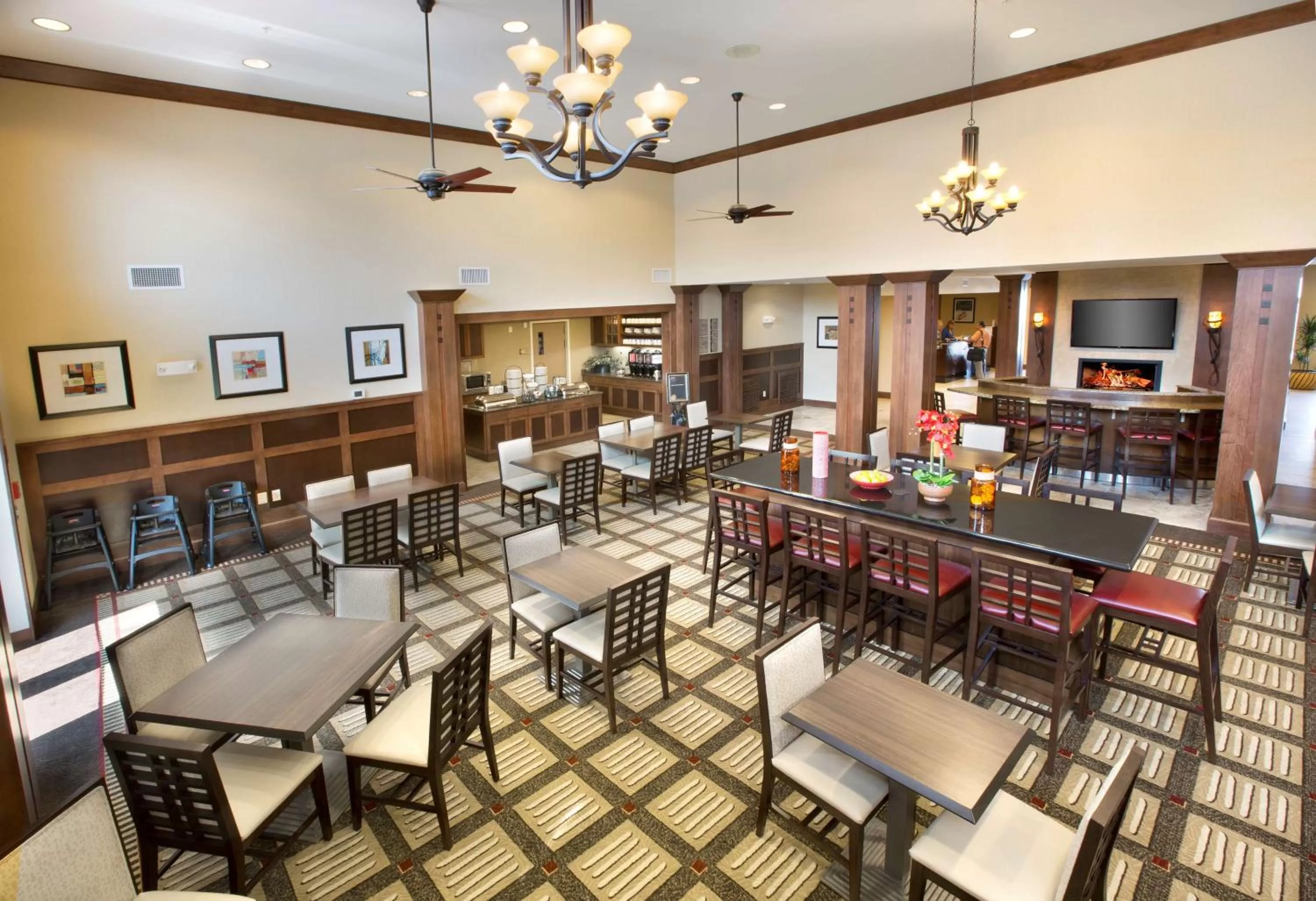 Restaurant/places to eat in Homewood Suites by Hilton Newport-Middletown