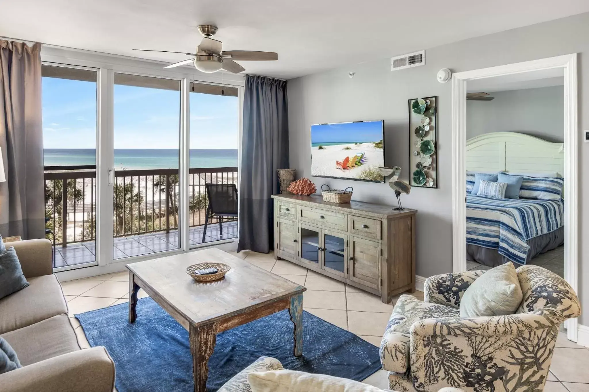 Apartment with Sea View in Pelican Beach Resort by Tufan Apartment with Sea View in Pelican Beach Resort by Tufan