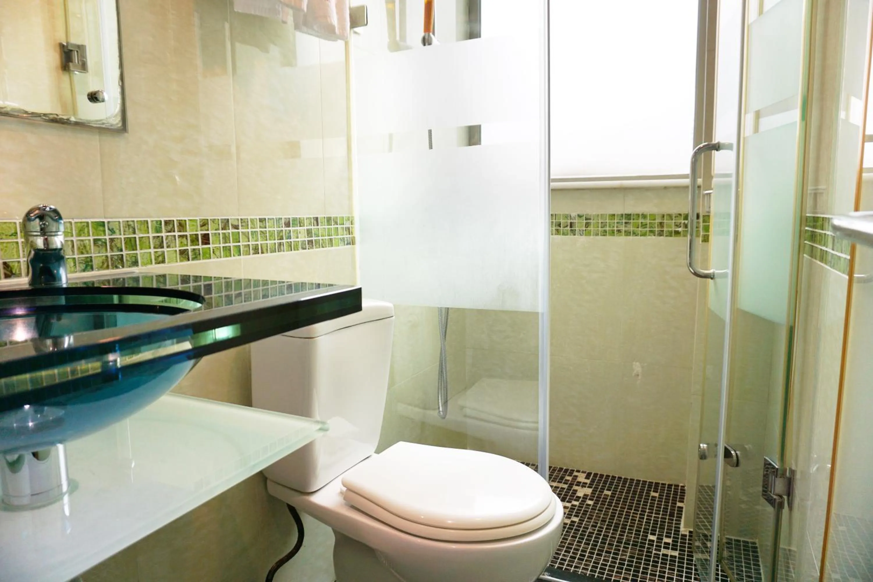 Bathroom in Metacity MK