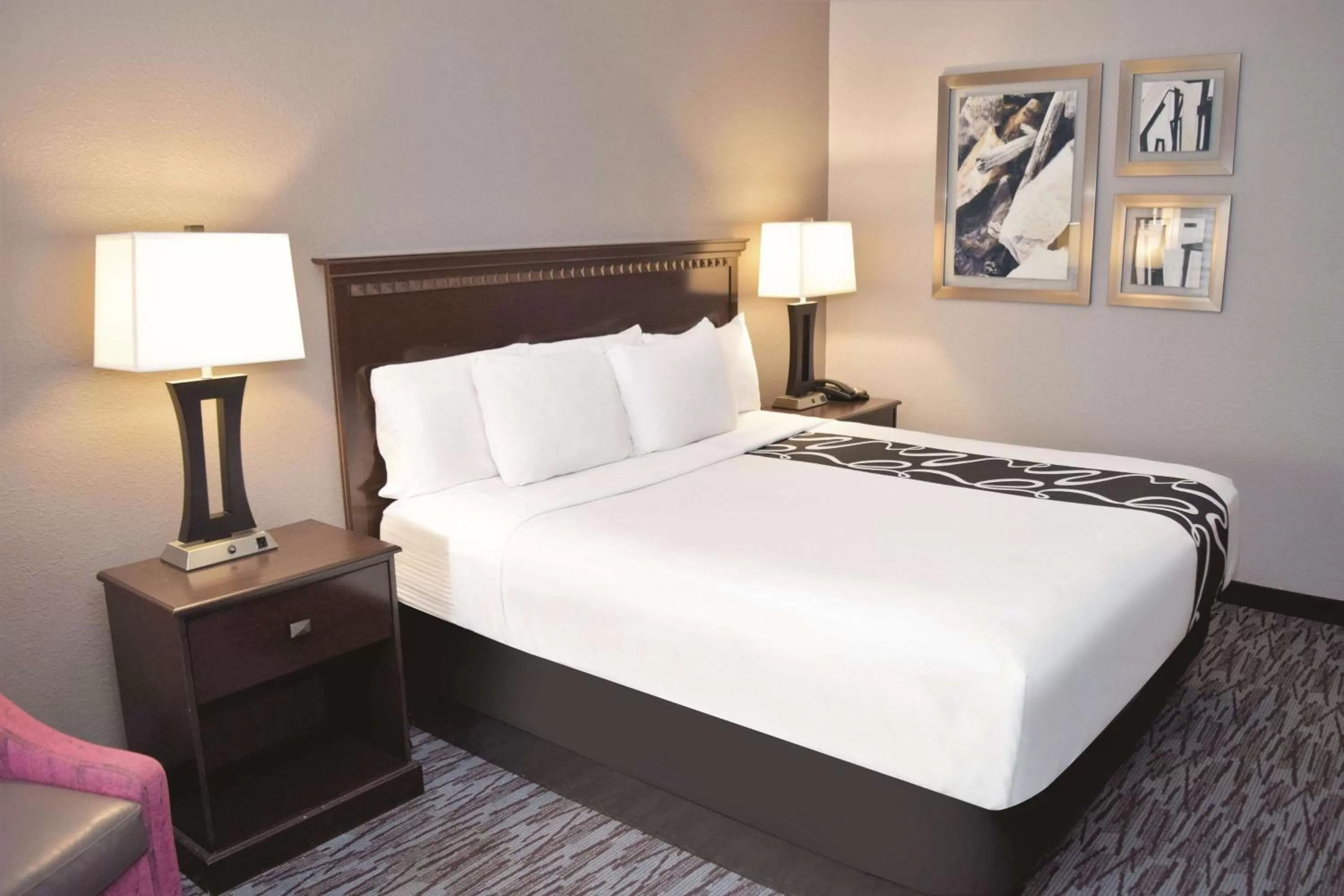 Photo of the whole room, Bed in La Quinta by Wyndham Abilene Mall