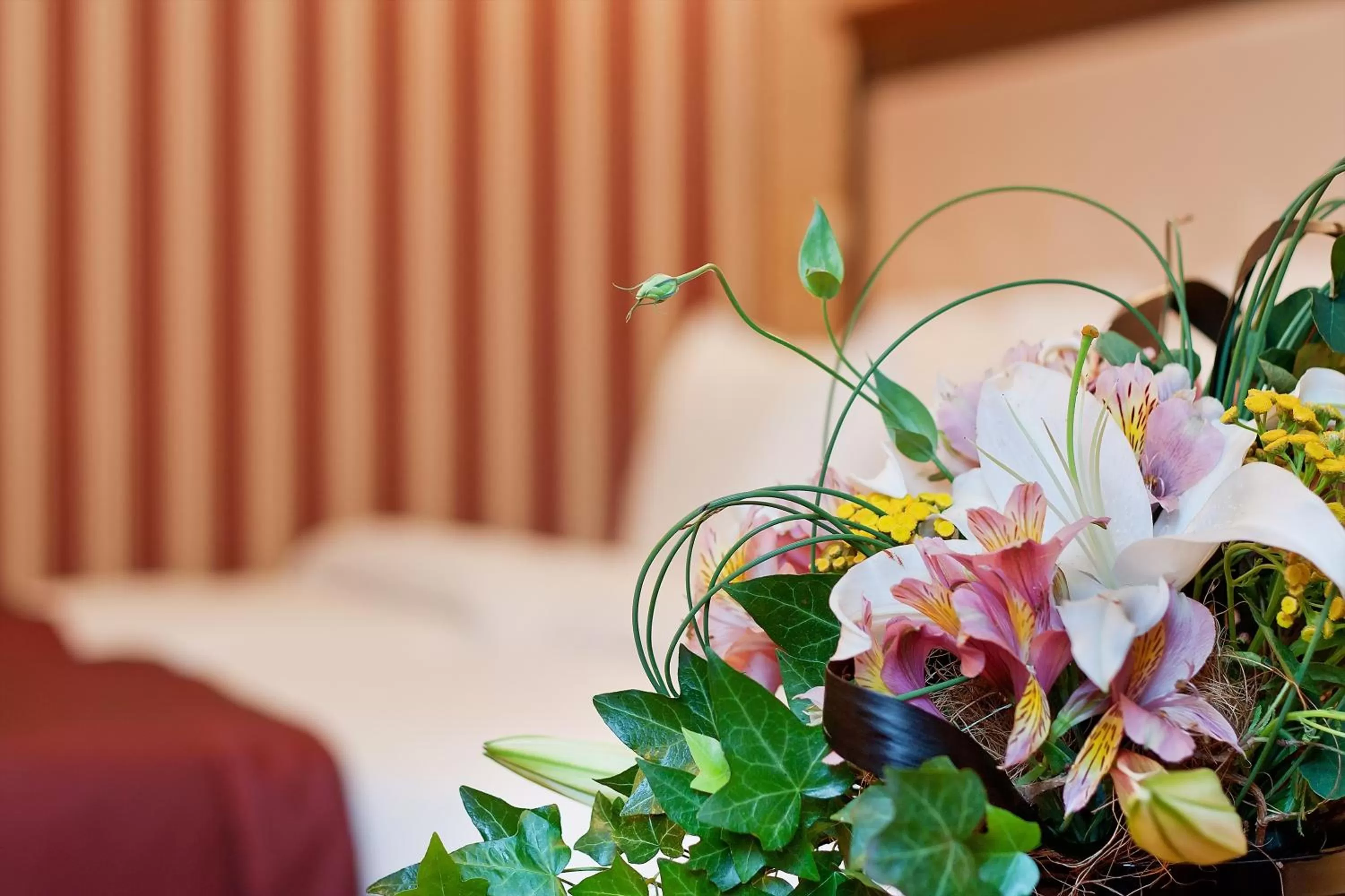 Decorative detail, Bed in Best Western Plus Bristol Hotel