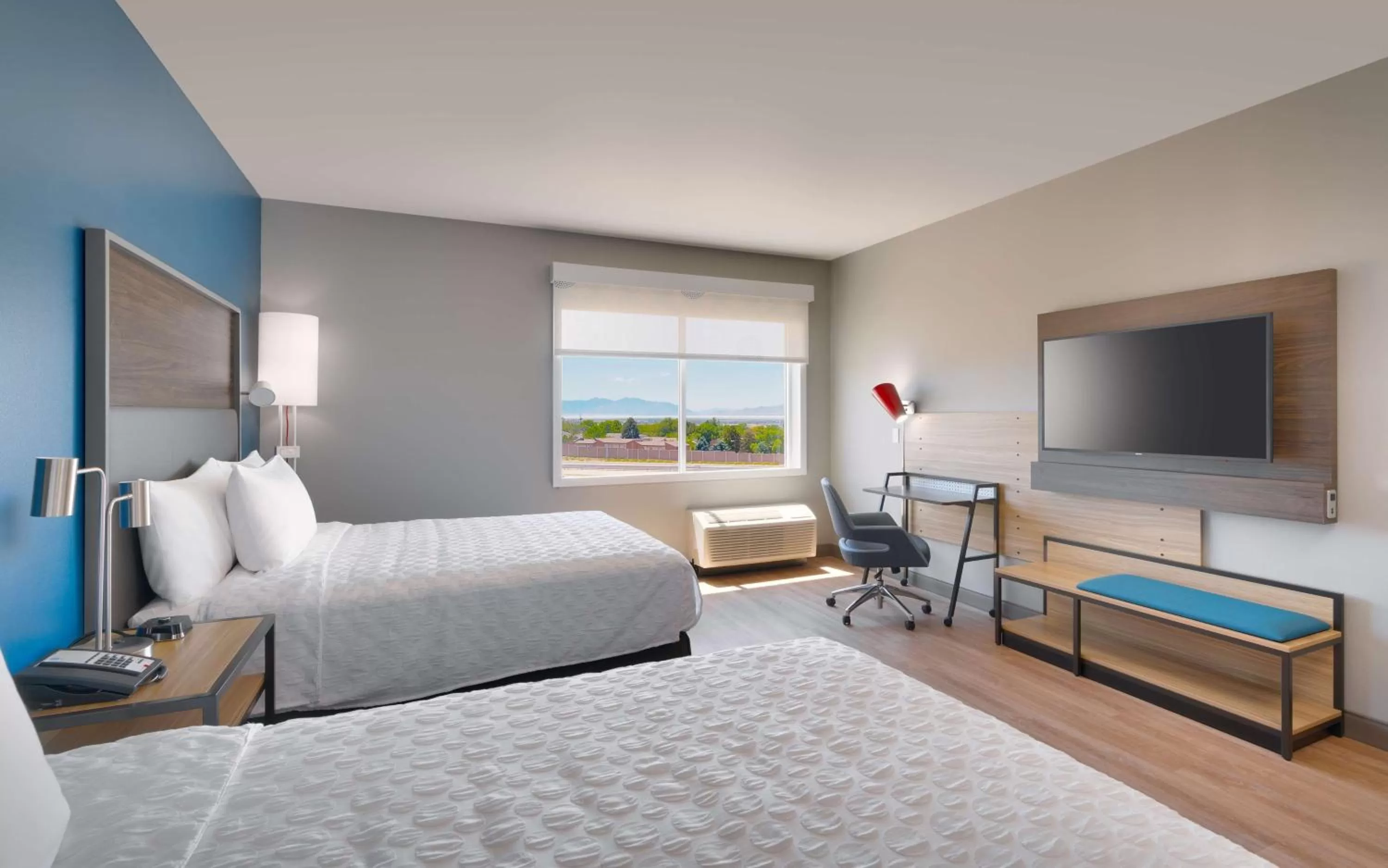 Bedroom, Bed in Tru By Hilton Clearfield Hill Air Force Base, Ut