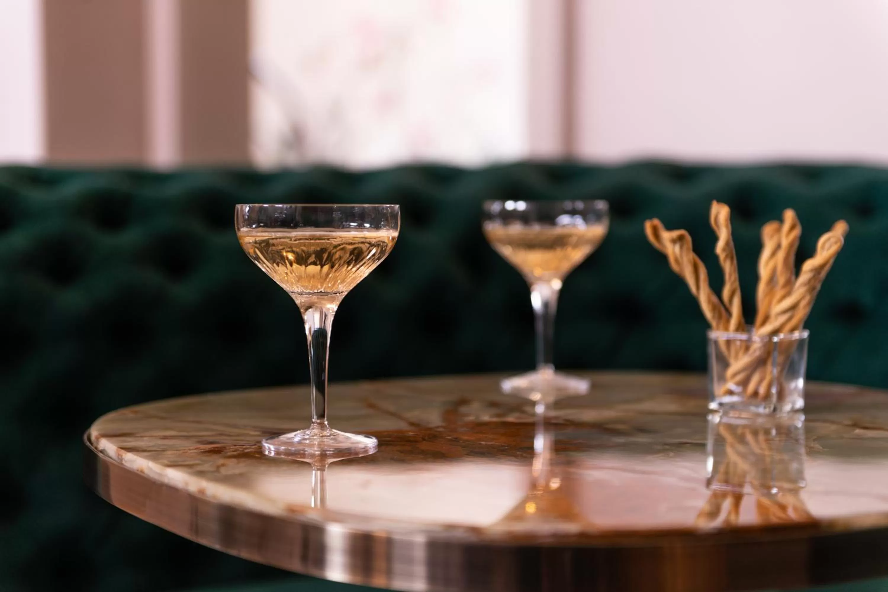 Lounge or bar in Leonardo Boutique Hotel Paris Opera