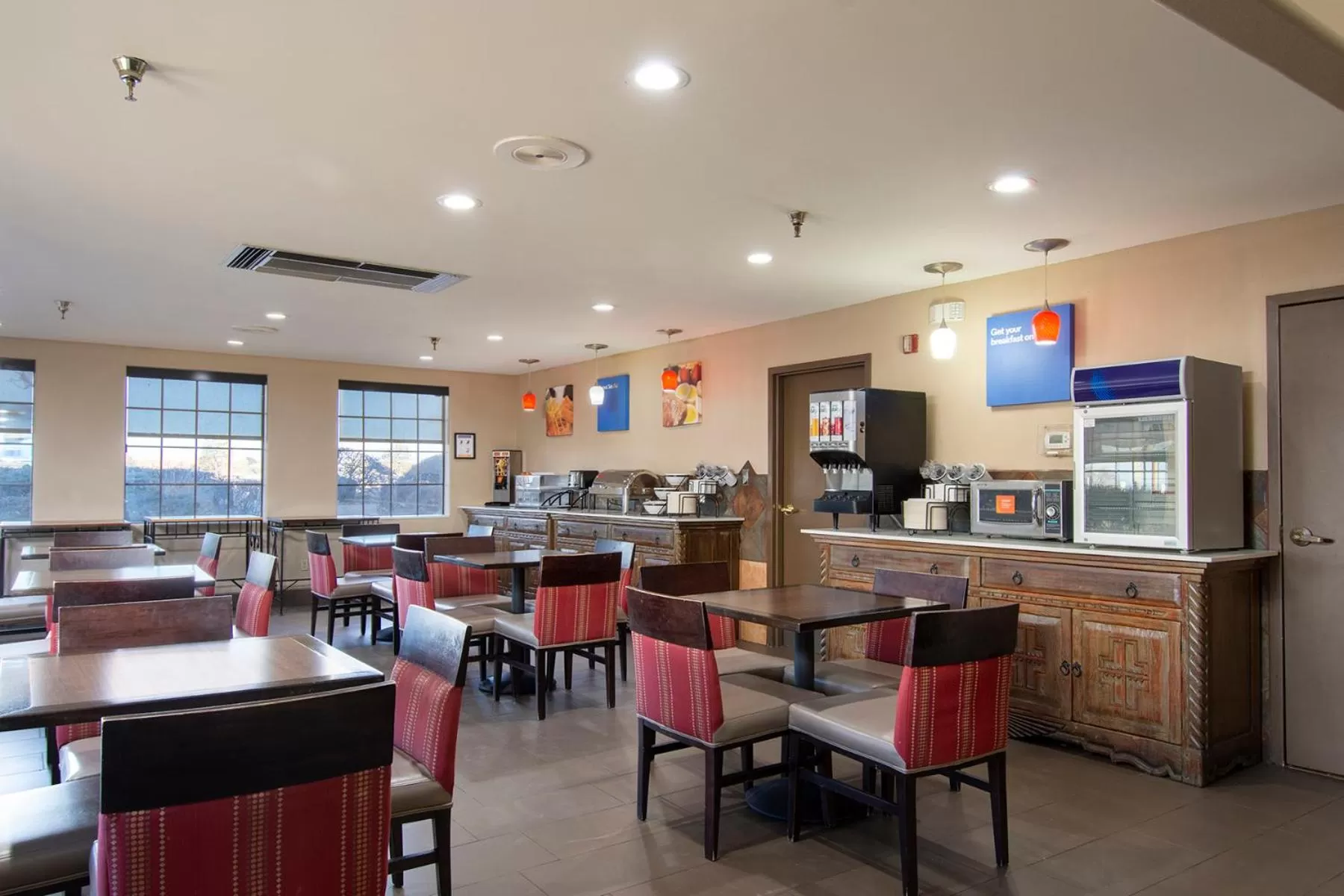 Breakfast in Comfort Inn Santa Fe South