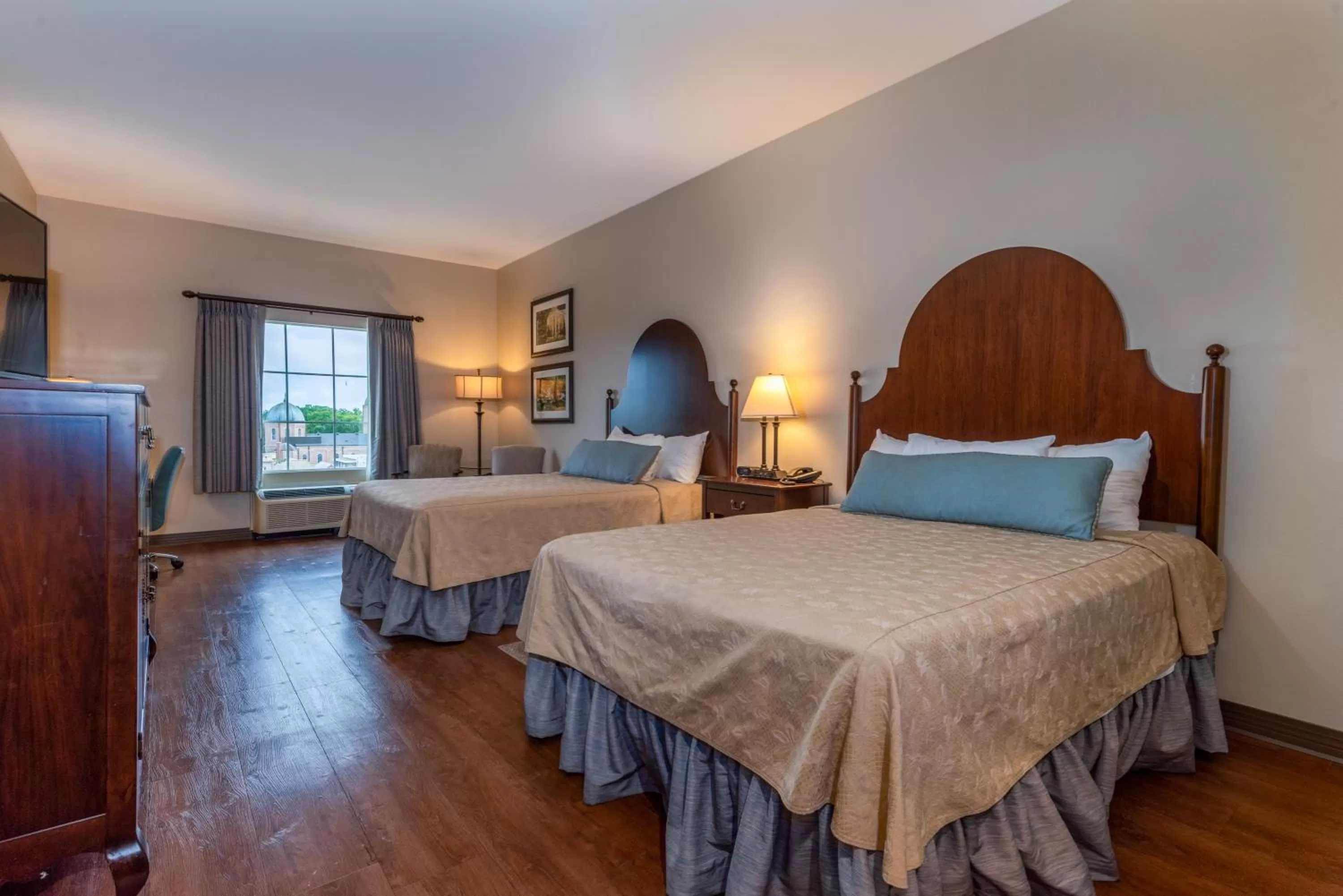 Bed in Chateau Saint Denis Hotel