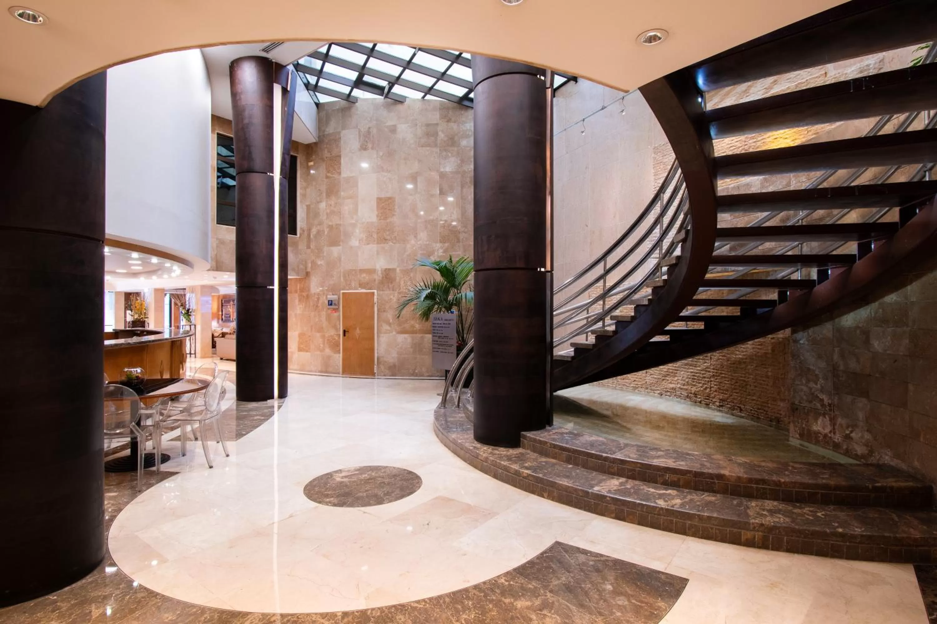 Lobby or reception in SANA Reno Hotel