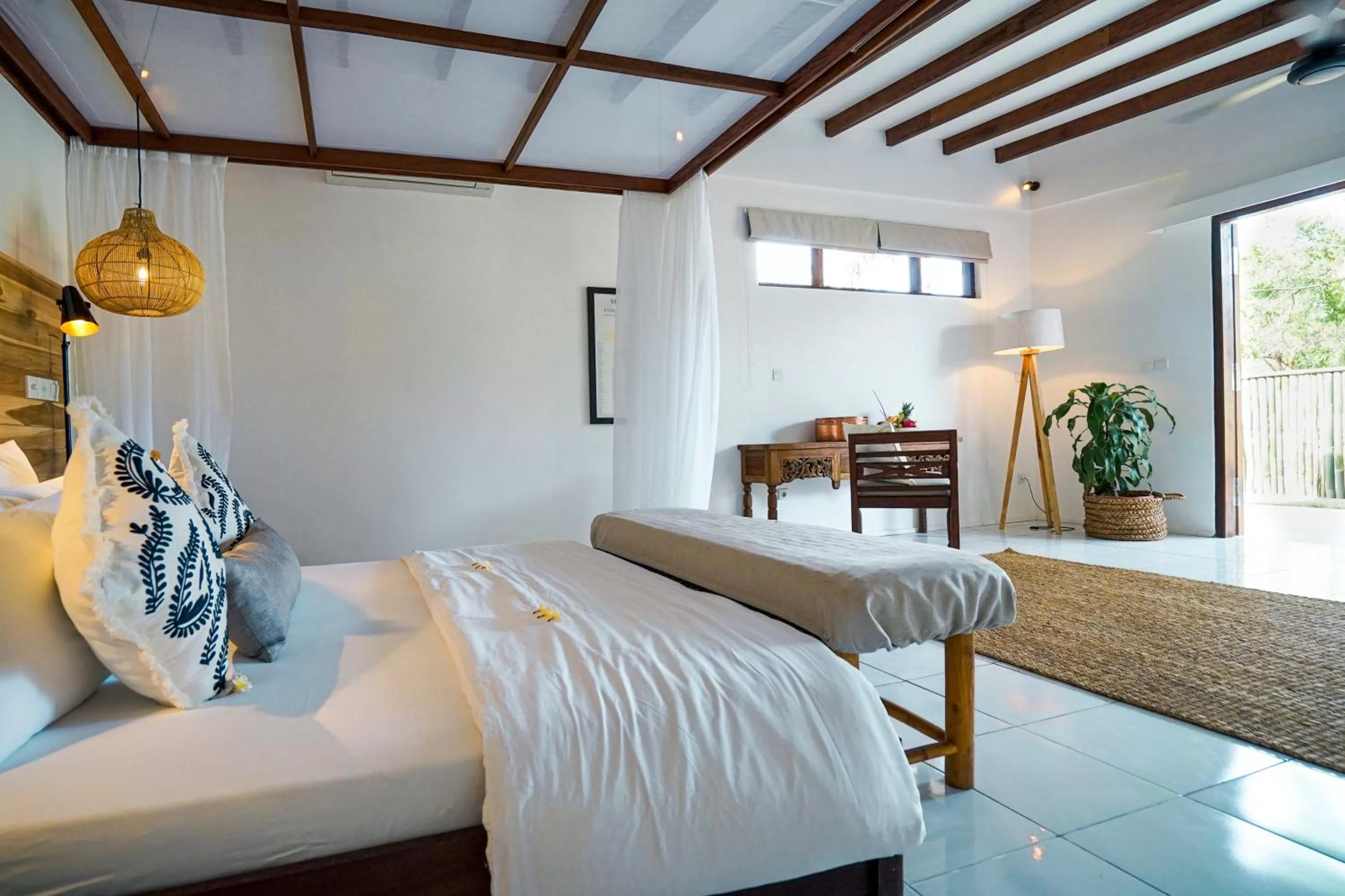 Bedroom, Bed in Pondok Santi Estate