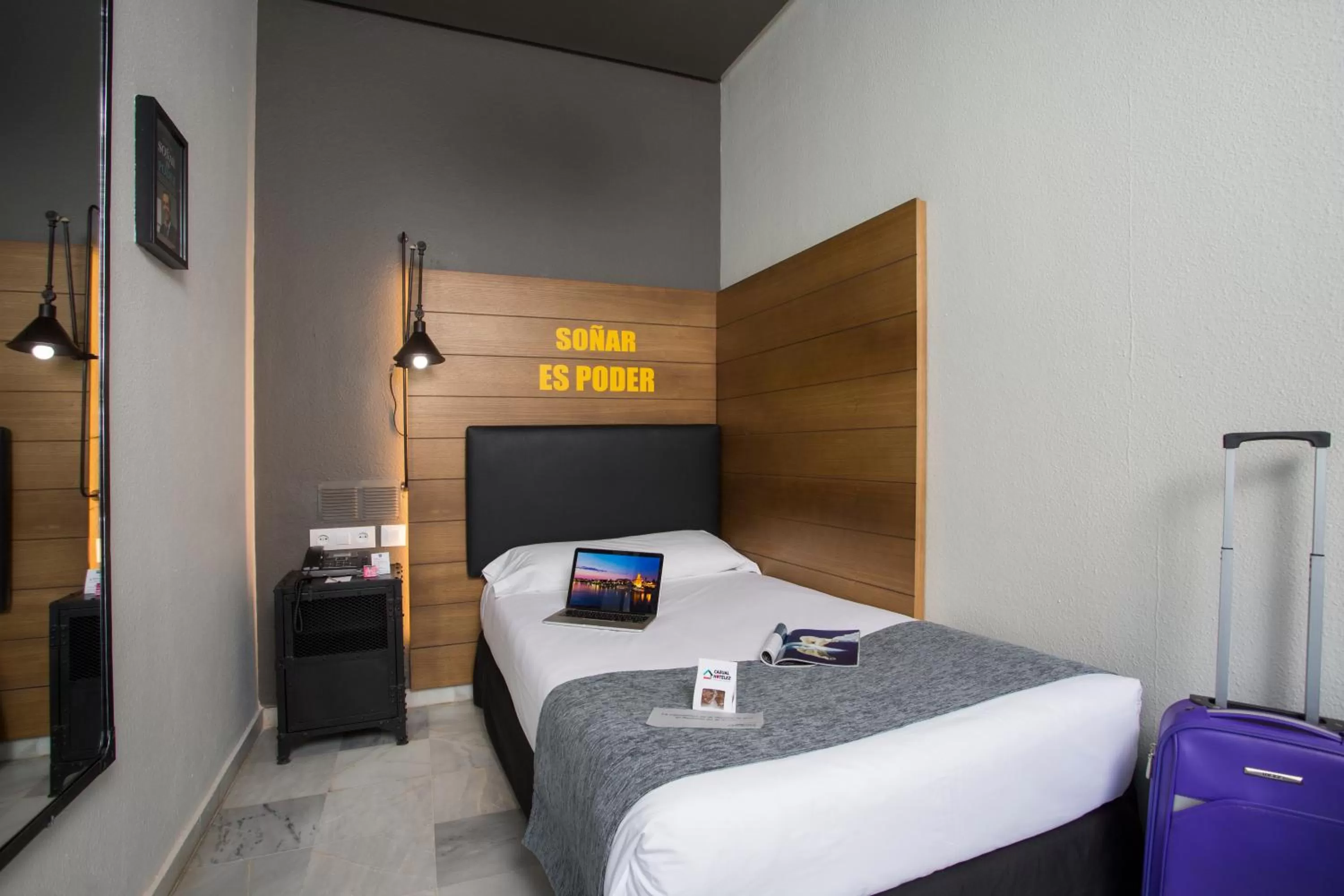 Single Room in Casual de las Letras Sevilla