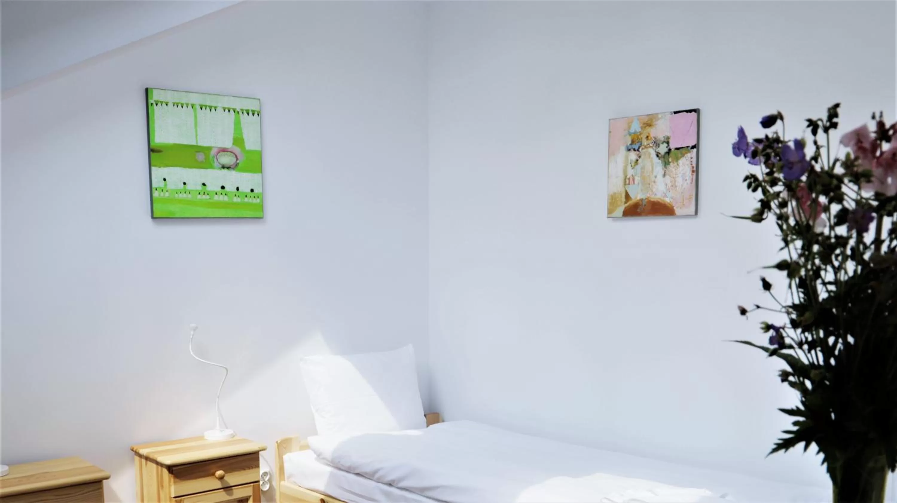 Bed in ArtRooms Pokoje Gościnne