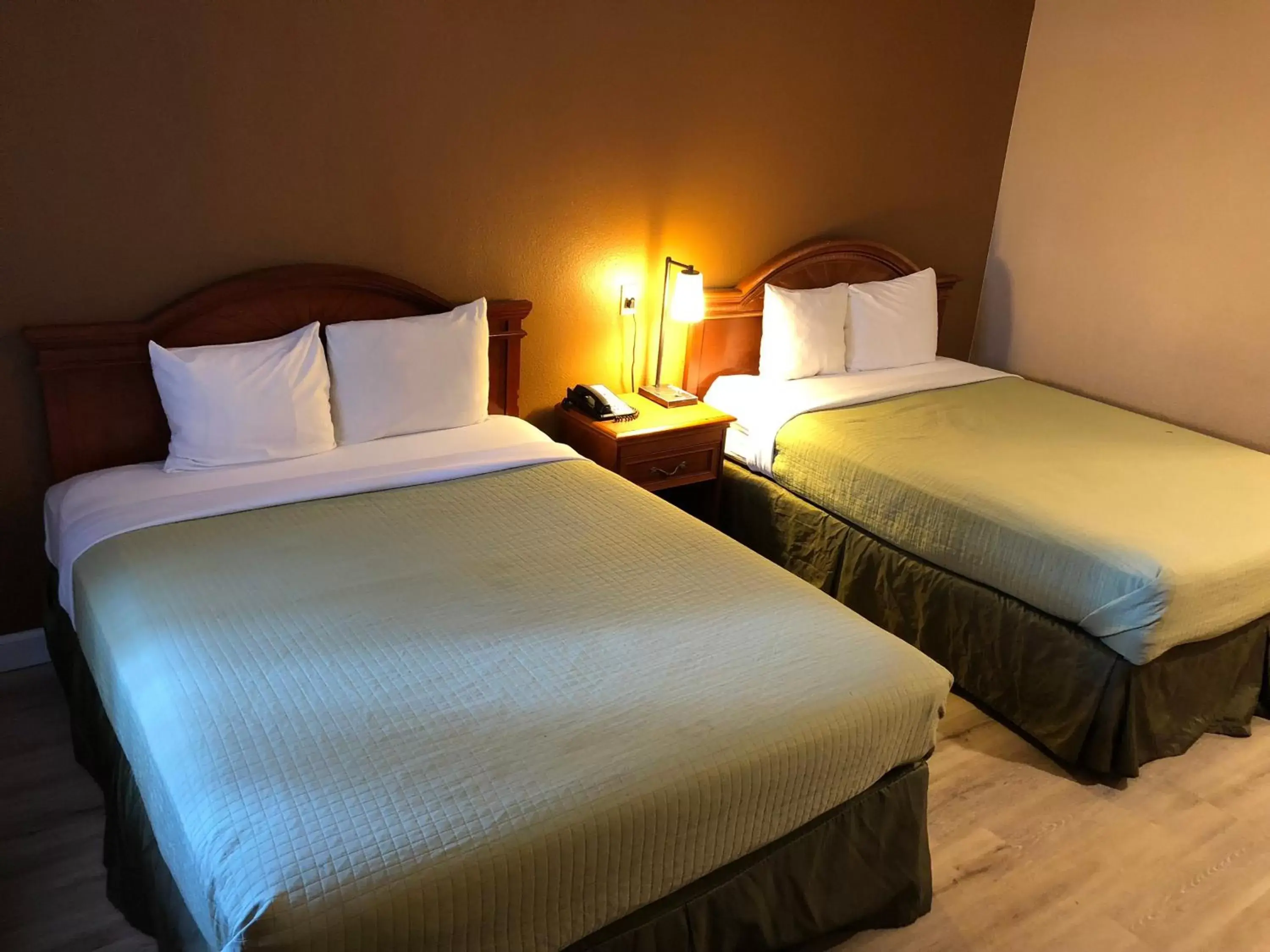 Standard Double Room in Valley Inn Standard Double Room in Valley Inn