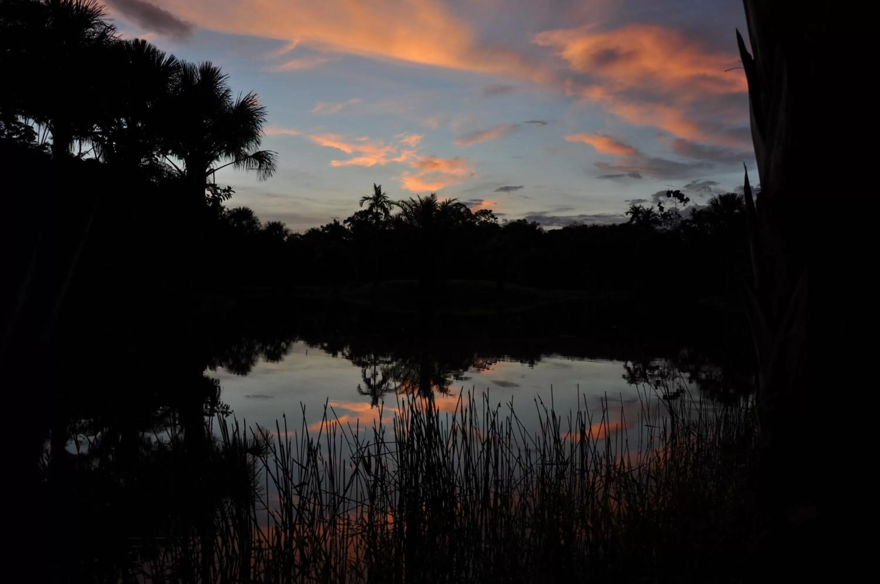 Sunrise/Sunset in Ecolodge Cosmogénesis