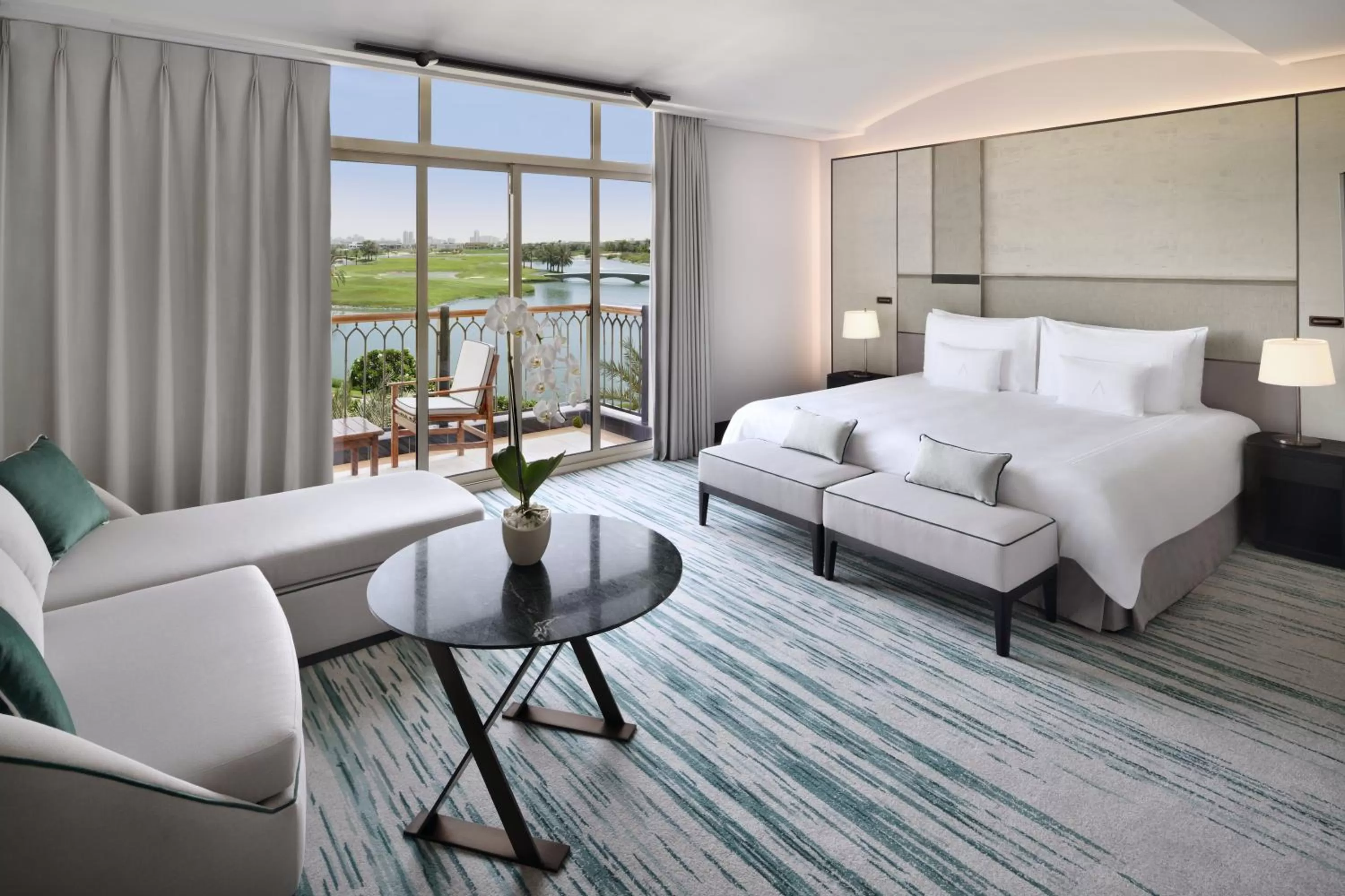 Bedroom, Bed in Address Montgomerie