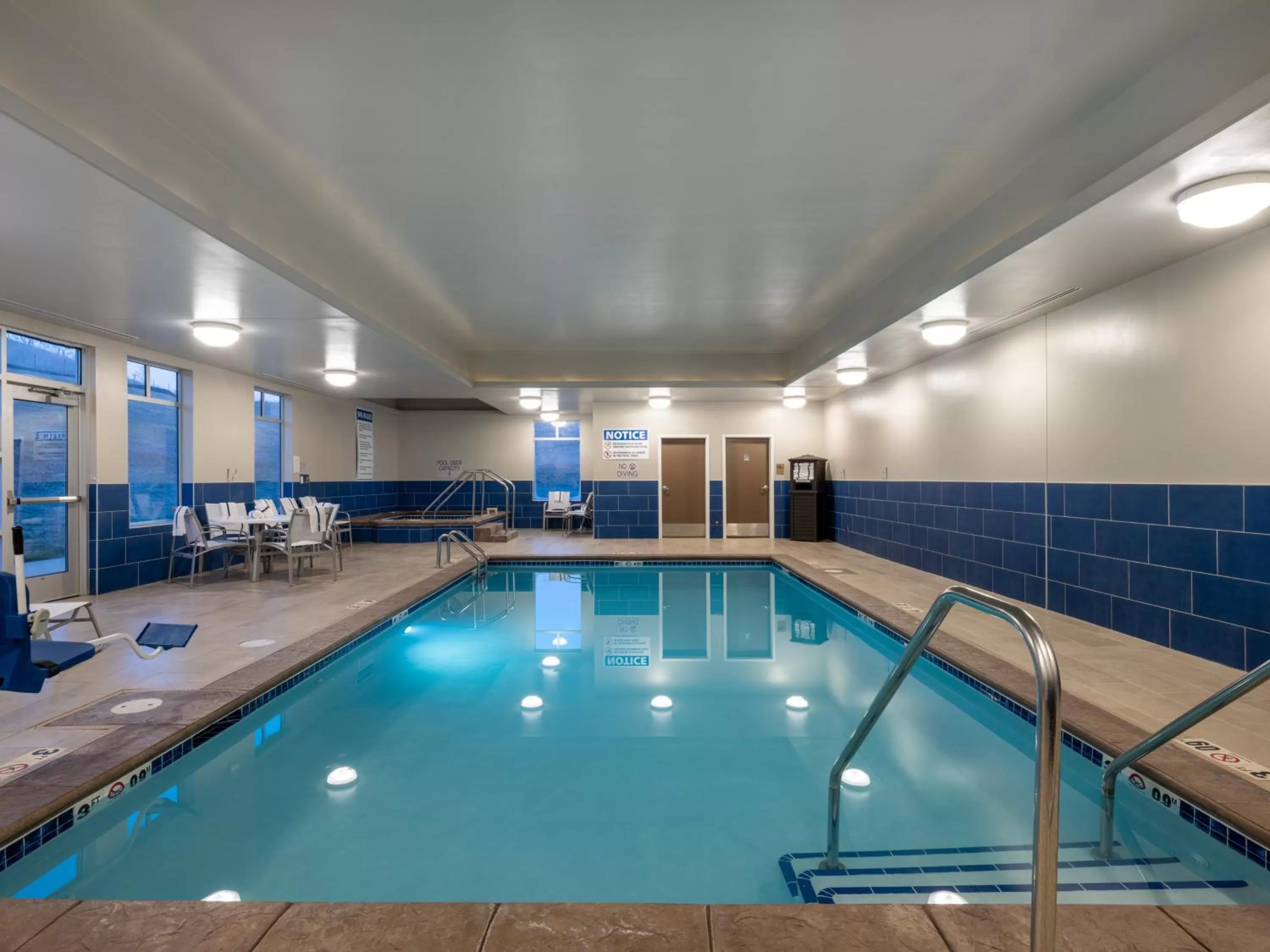 Swimming pool in Staybridge Suites - Sioux City Southeast by IHG