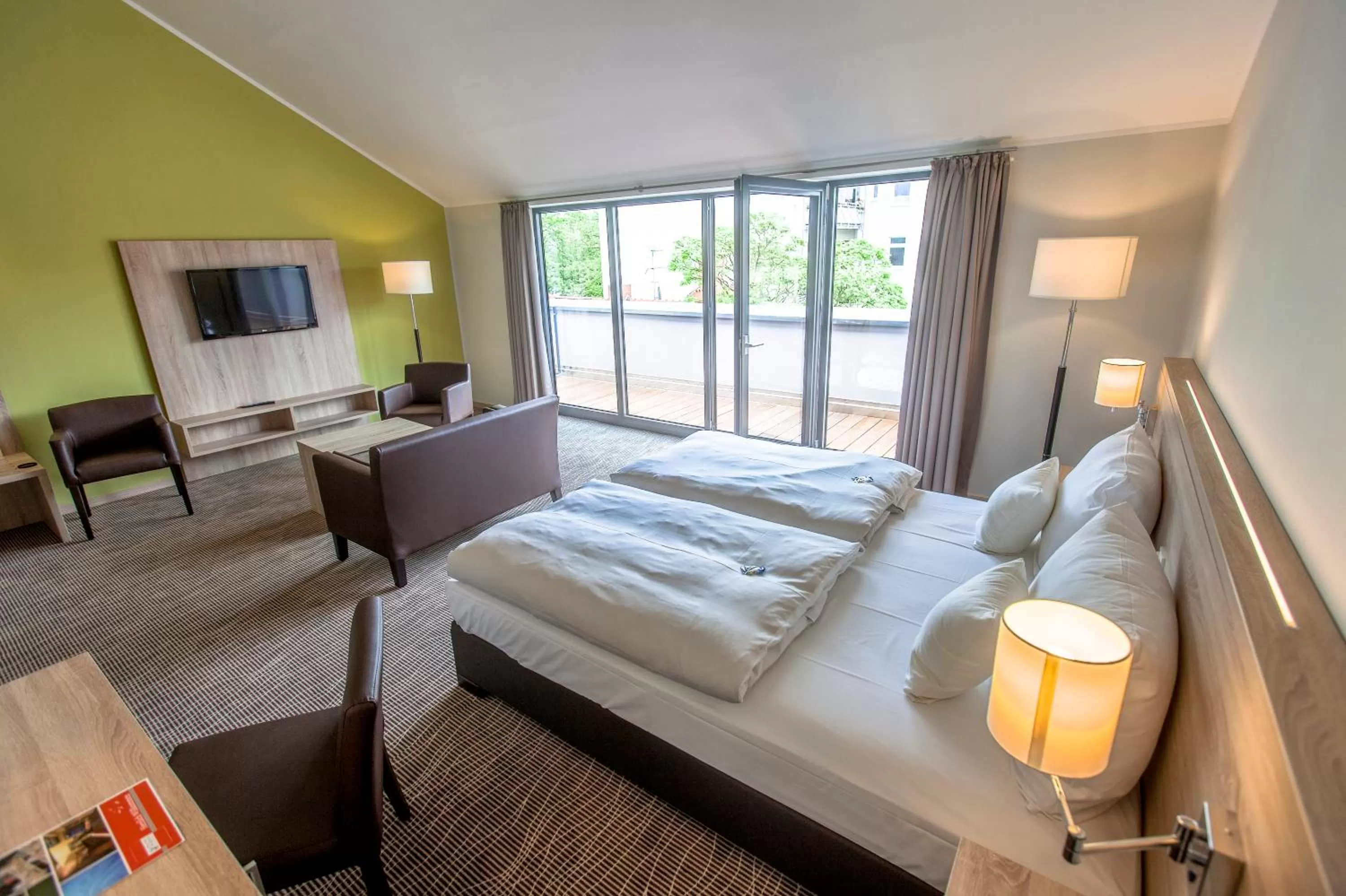 Photo of the whole room, Bed in Hotel Hafenresidenz Stralsund