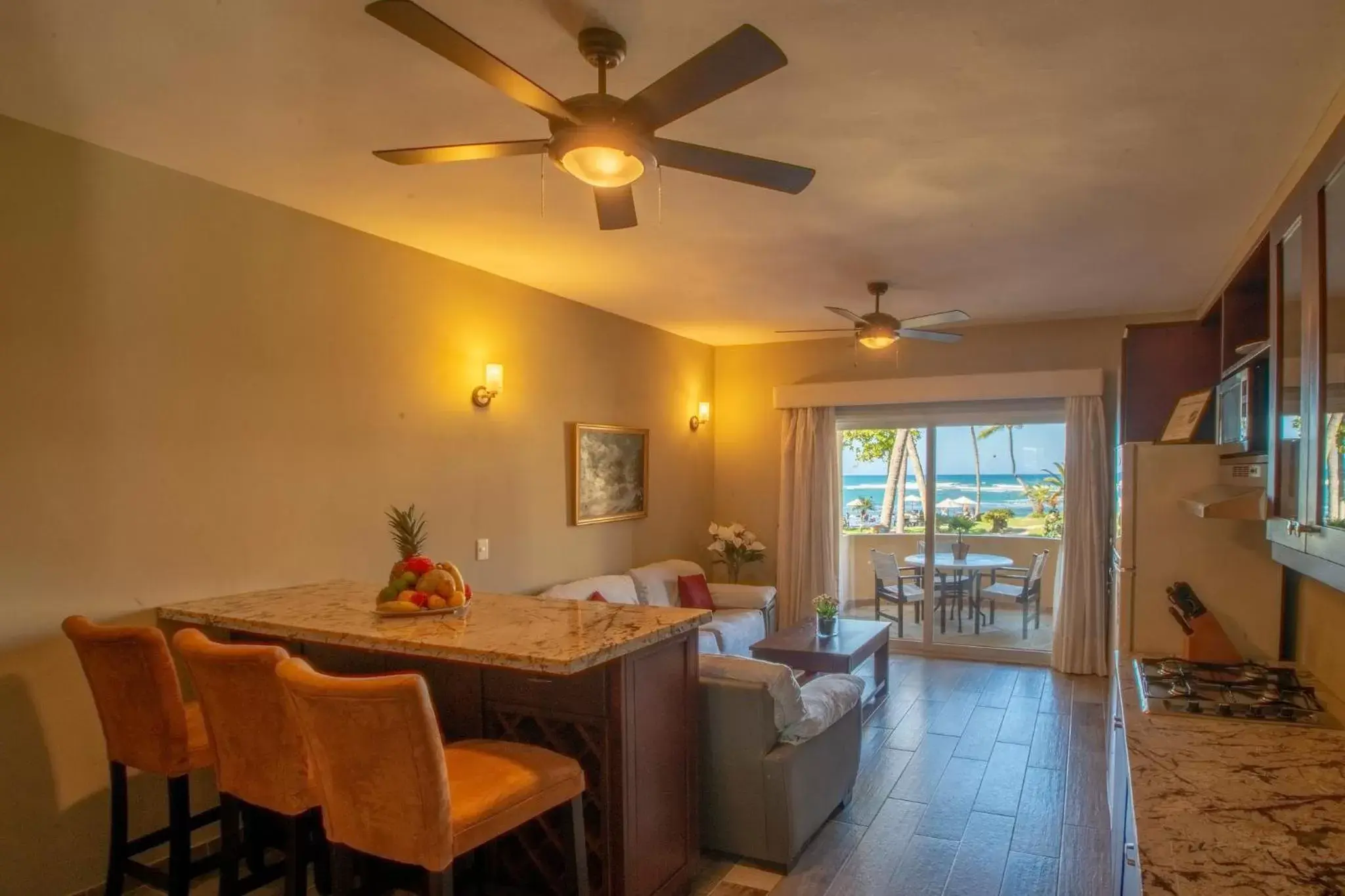 Junior Suite with Ocean View in Velero Beach Resort Junior Suite with Ocean View in Velero Beach Resort