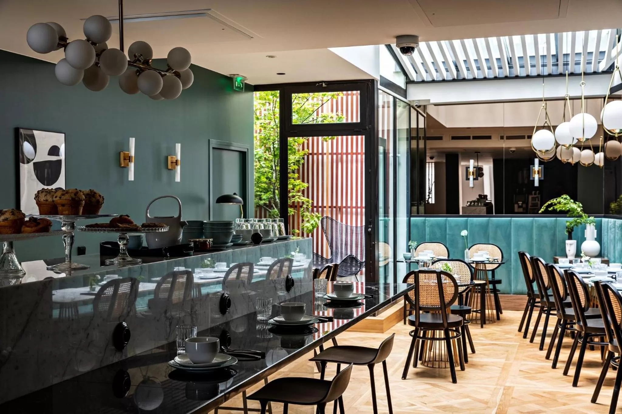 Breakfast in Holiday Inn Paris Palais de l'Elysée by IHG