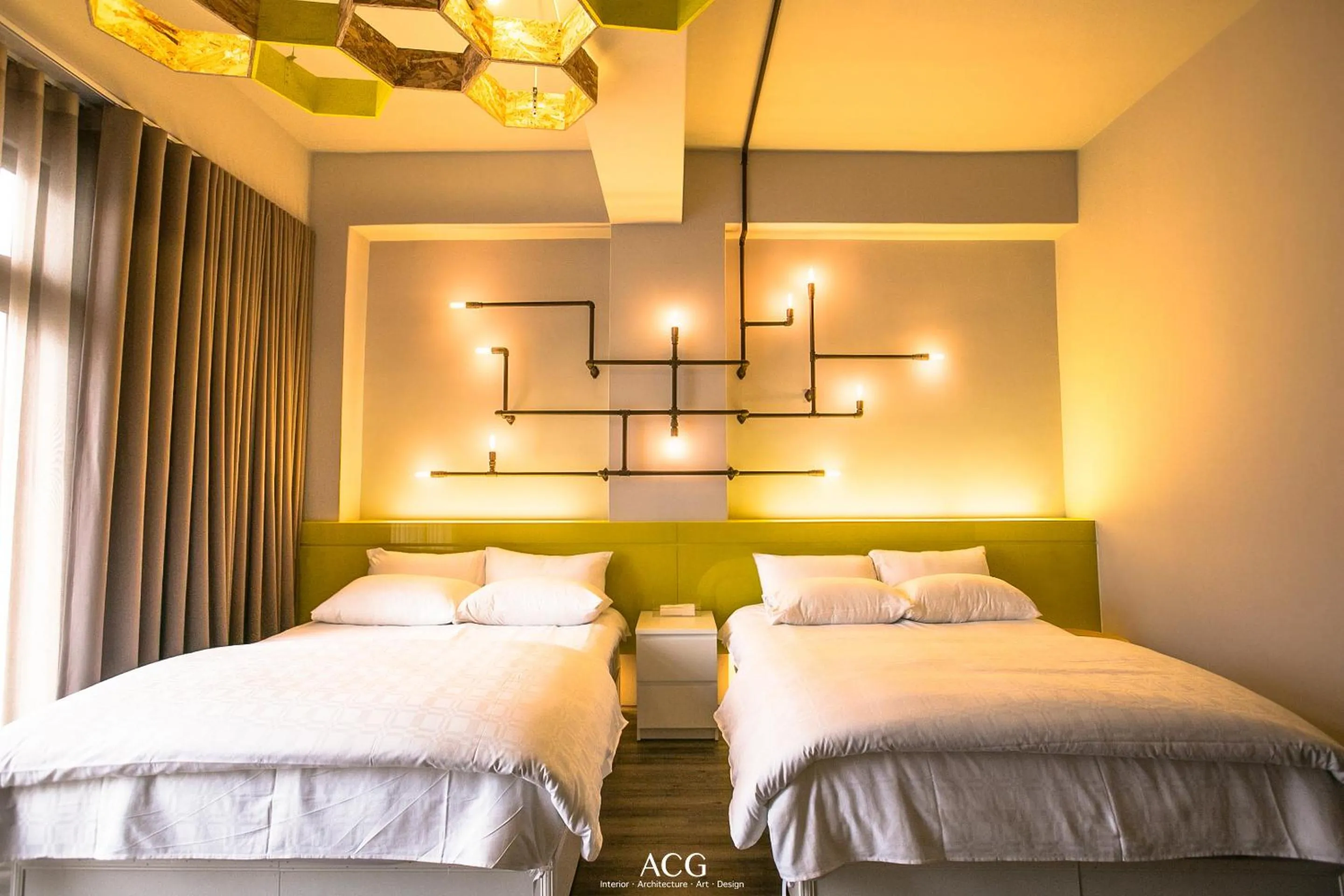 Quadruple Room with Balcony in Art Zone